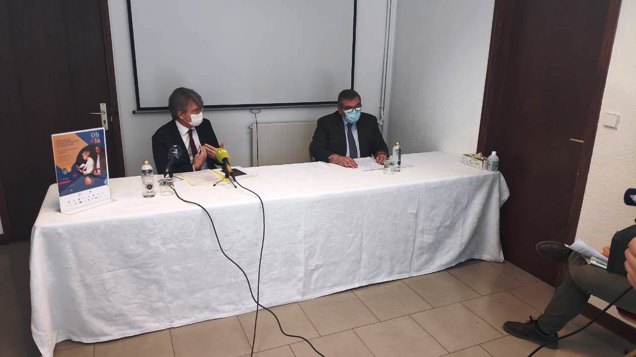 L'ambaixador de França, Jean-Claude Tribolet, i el cònsol d'Encamp, Jean-Michel Rascagneres, aquest dimecres.