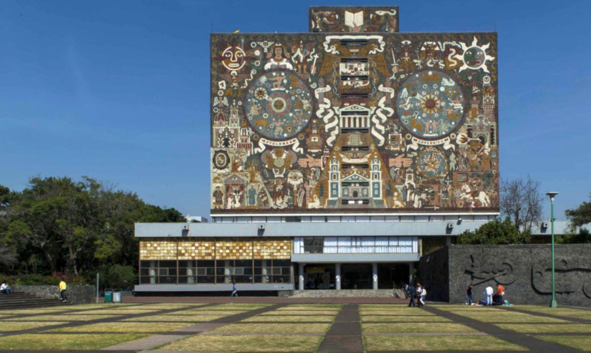 Un dels edificis de la universitat mexicana.
