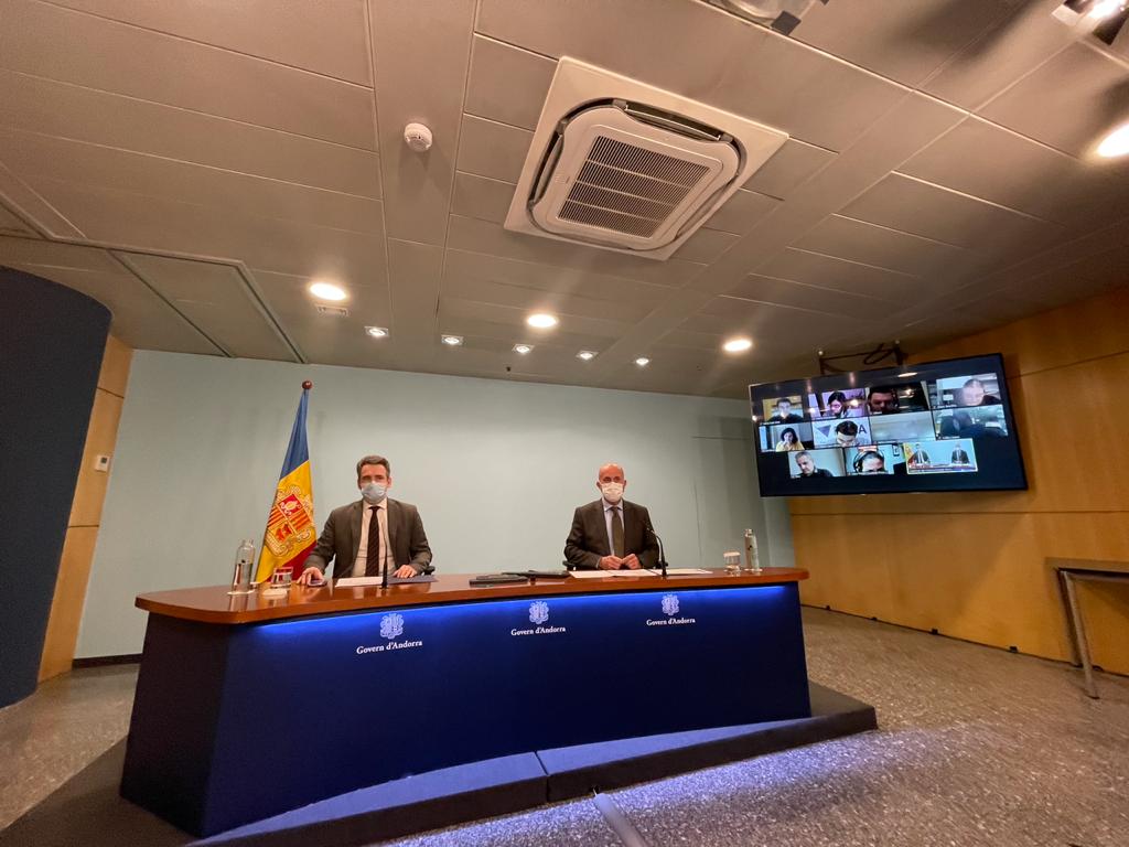 Un instant de la roda de premsa amb Eric Jover i Joan Martínez Benazet.