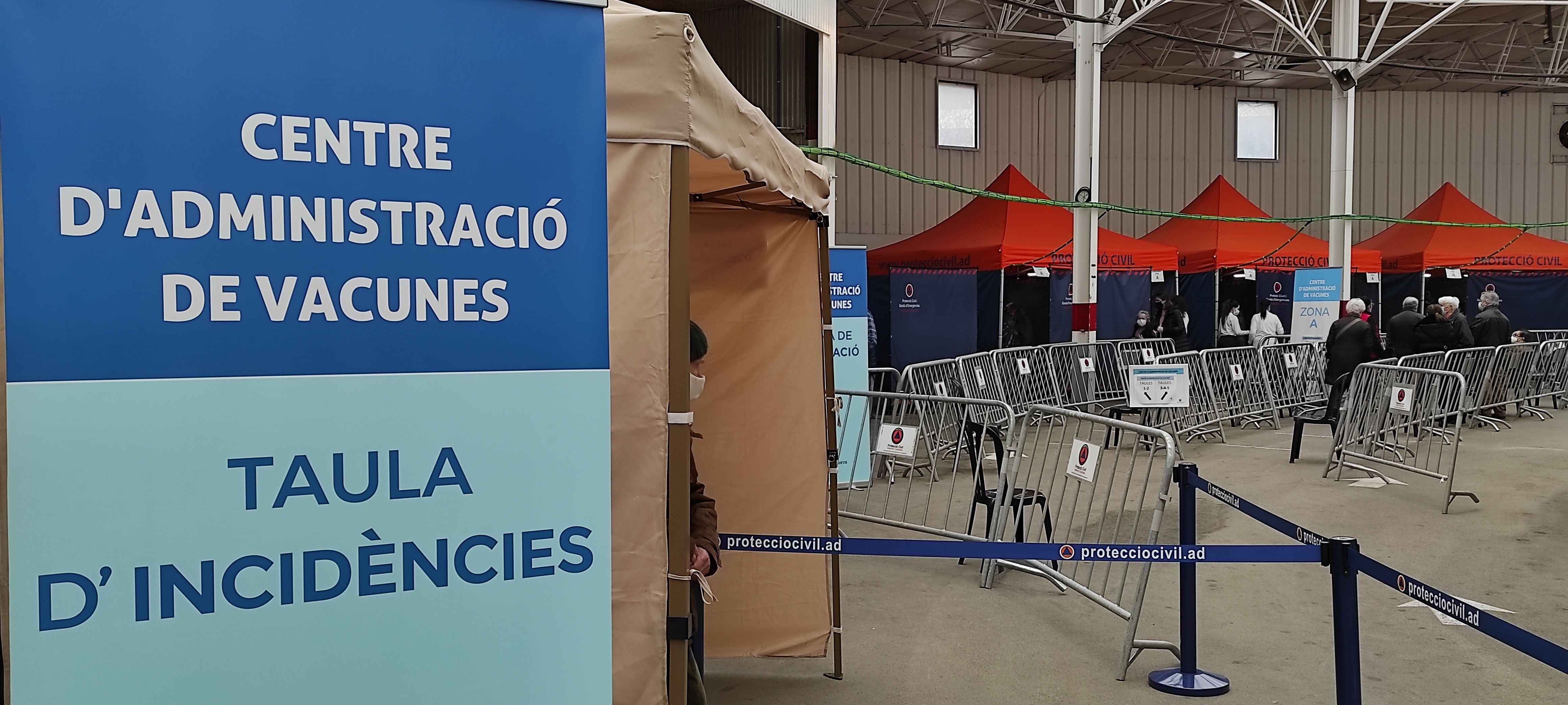 Es controla si hi ha qualsevol incidència per tornar a donar cita si escau. Es controla si hi ha qualsevol incidència per tornar a donar cita si escau.