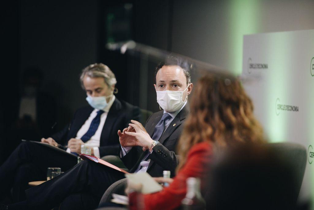 Xavier Espot durant la seva intervenció al Cercle d'Economia.