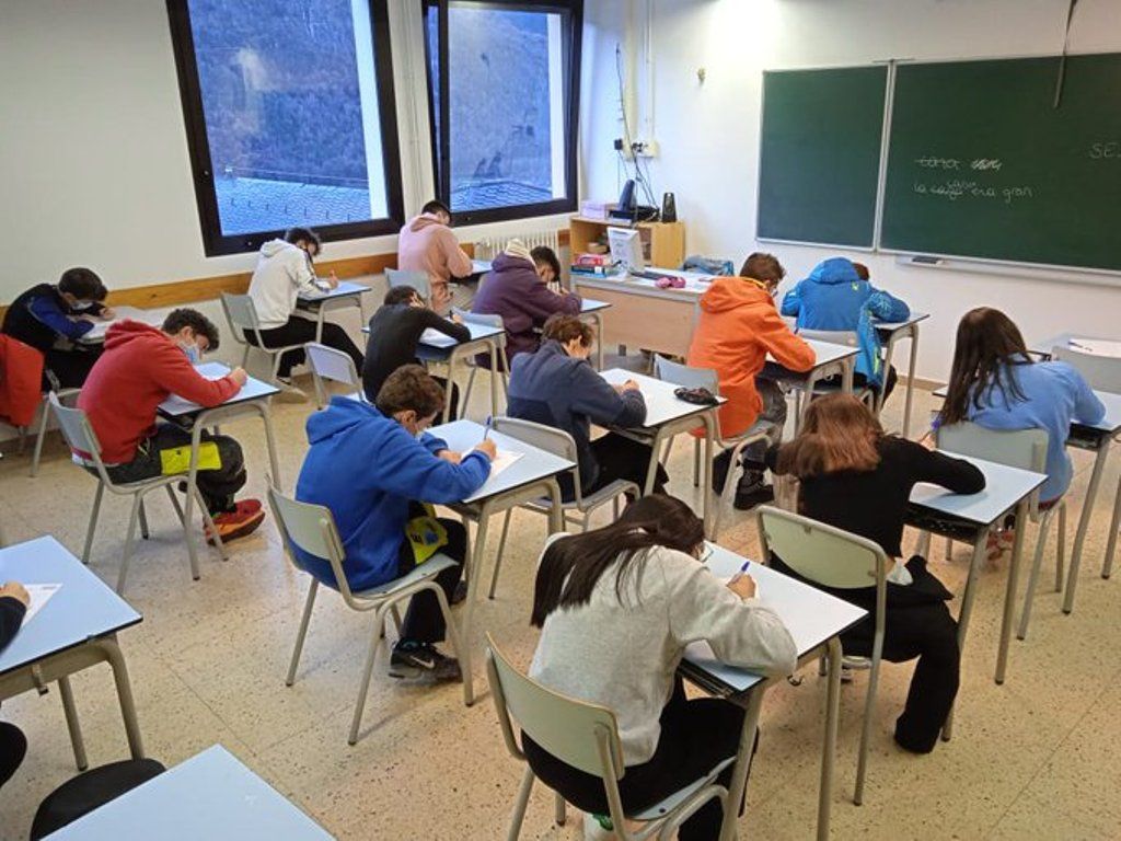 Participants a la primera fase del Dictat Nacional d'una anterior edició