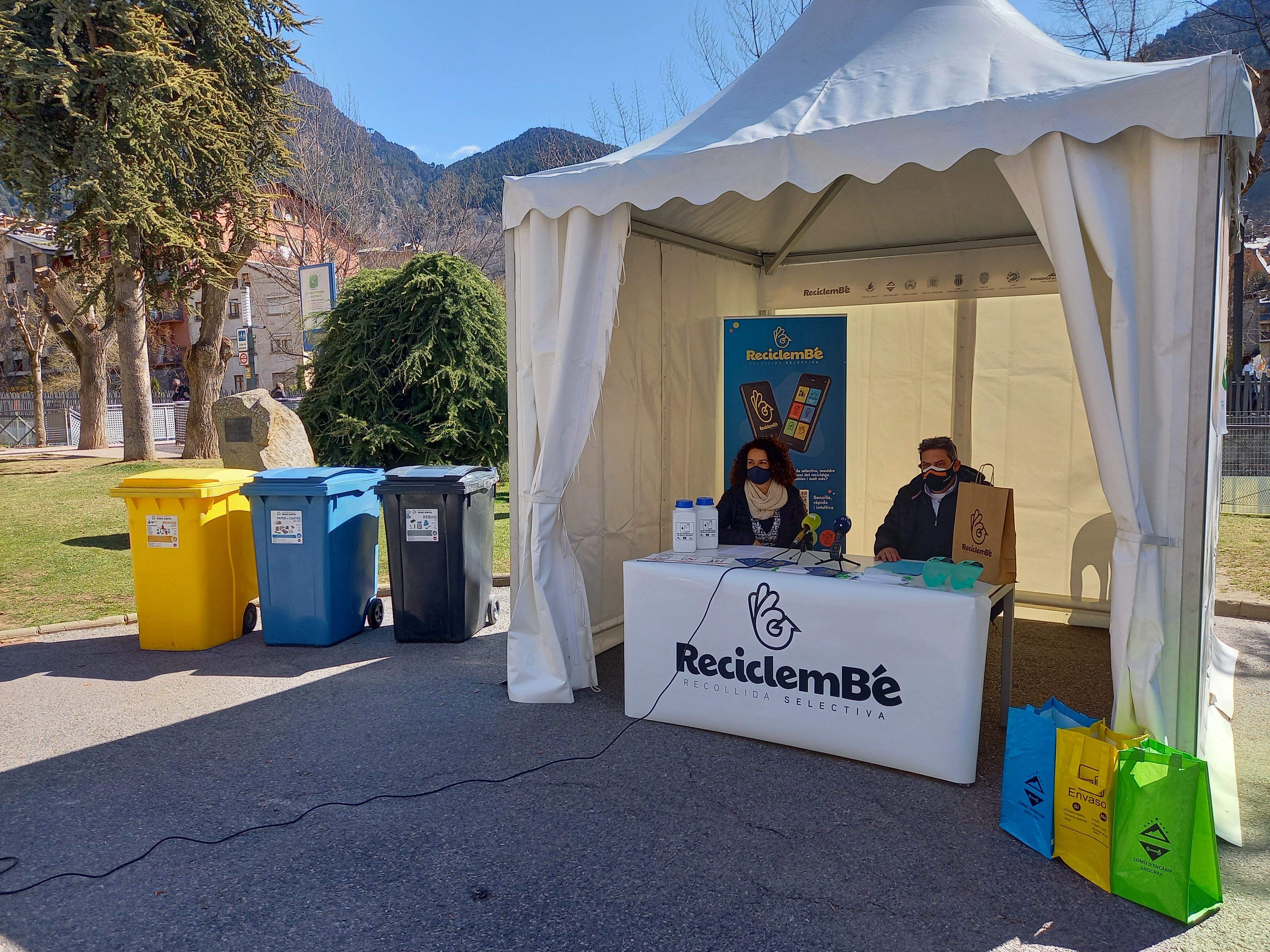Carrascosa i Gómez, durant la roda de premsa.