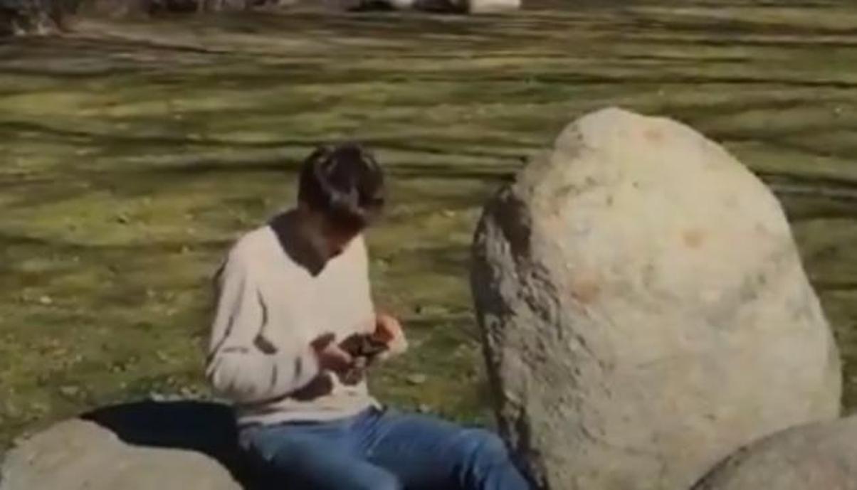 Imatge video promocional relats WhatsApp