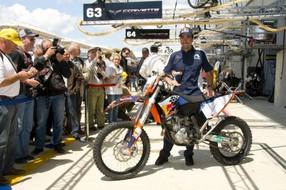 Luc Alphand durant una competició d'Enduro a França.