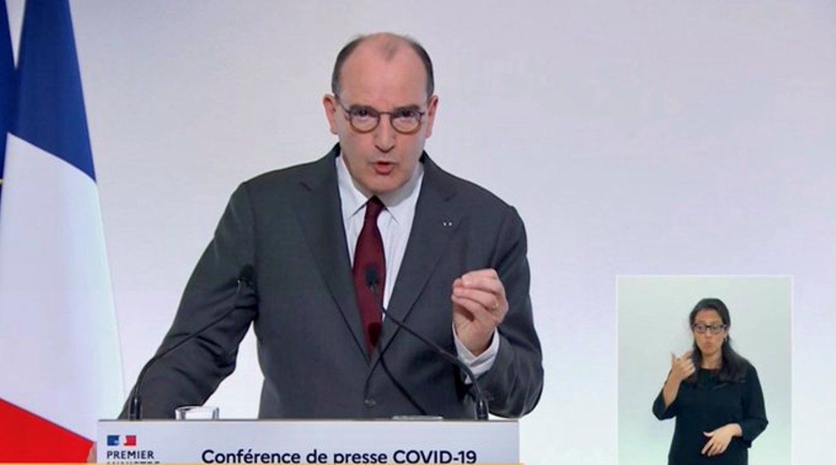El primer ministre francès, Jean Castex durant la compareixença televisiva d'aquest dijous.