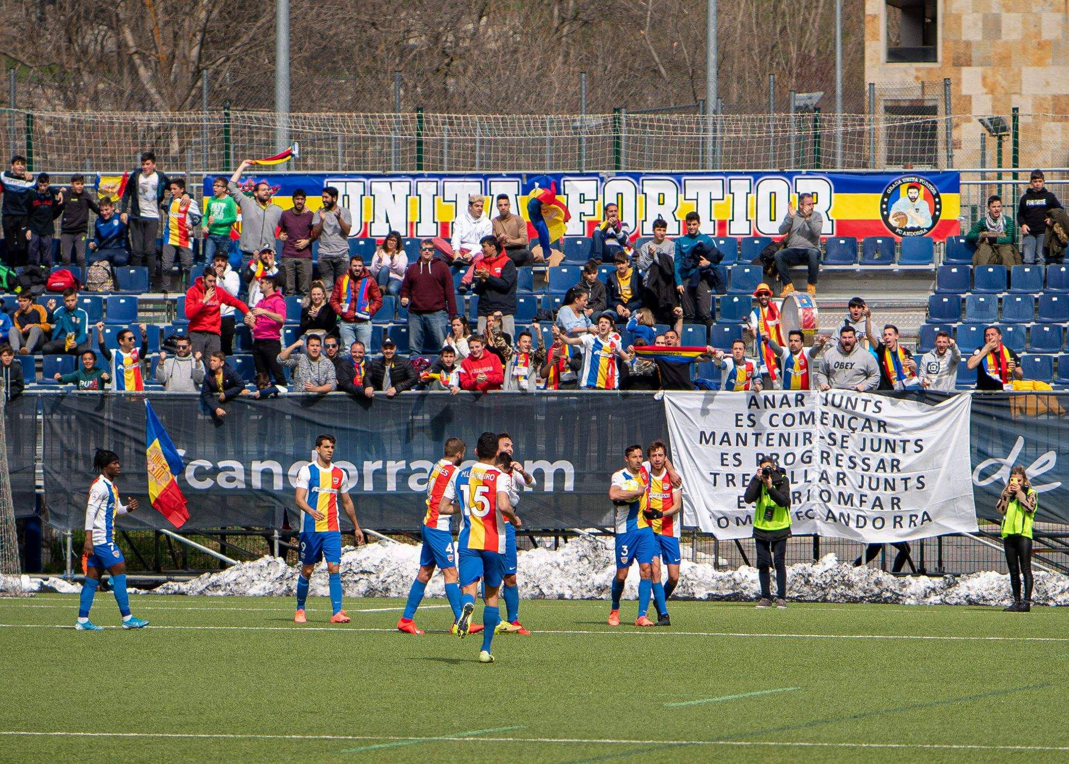 Un dels darrers partits amb públic a Prada de Moles.