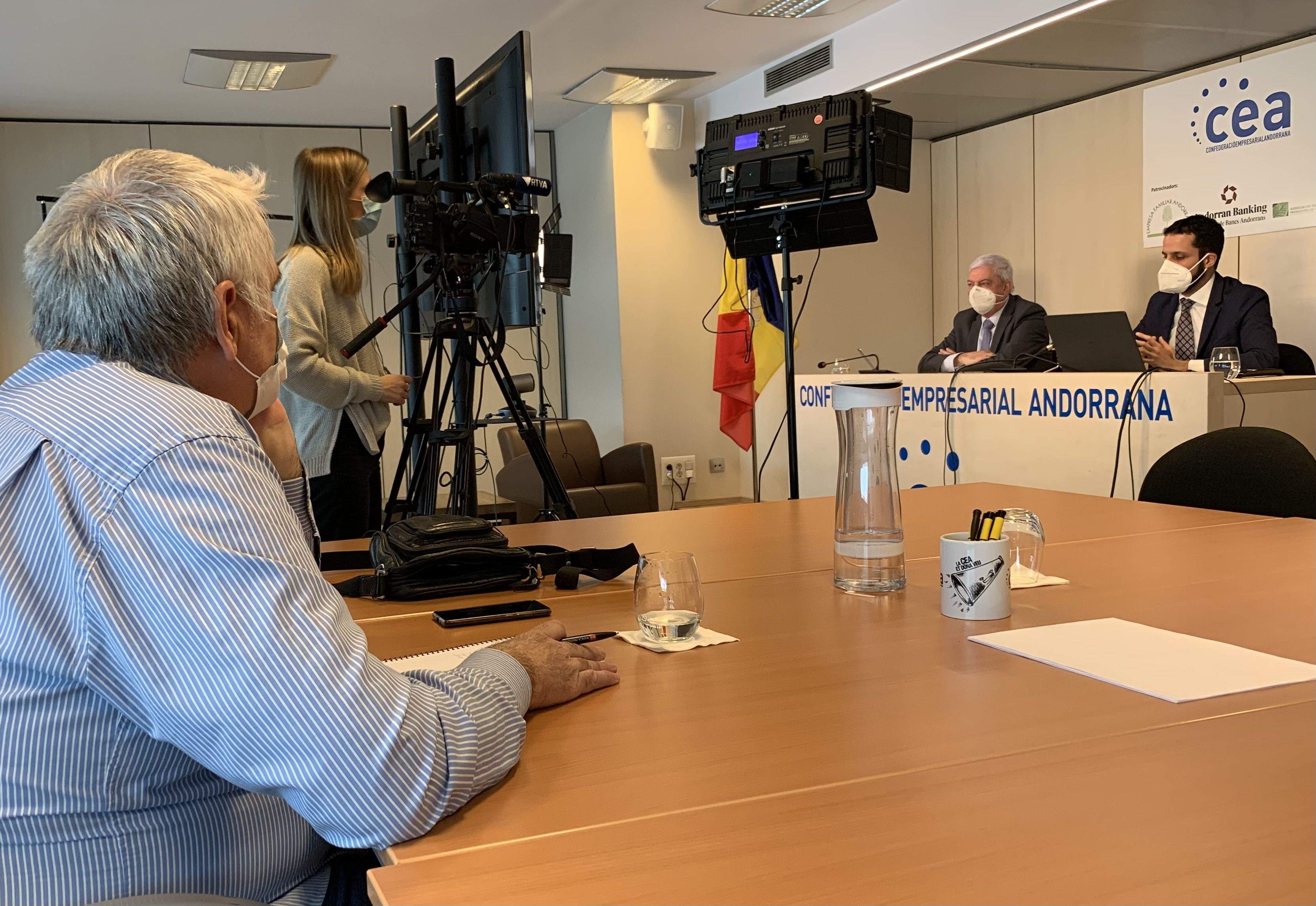 Un instant de la roda de premsa de presentació de la Trobada Empresarial.