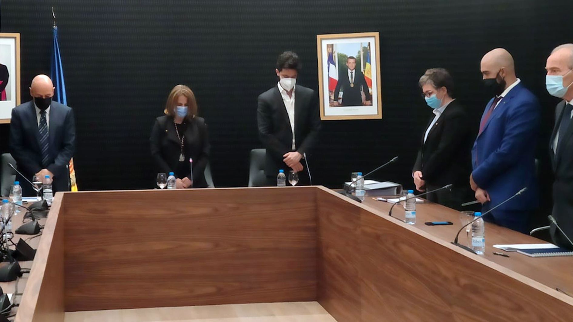 Minut de silenci pels dos joves morts a les bordes de Mereig.