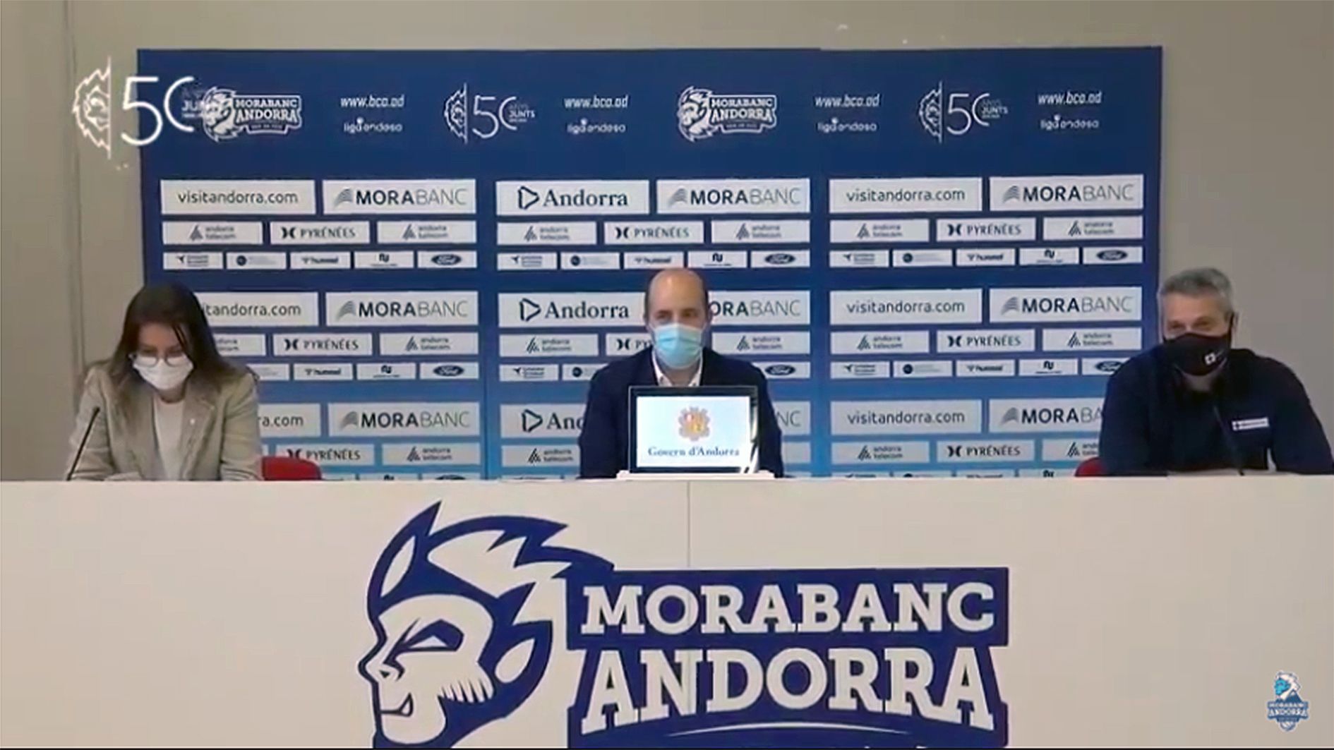 Sílvia Riva, Gorka Aixàs i Jordi Fernàndez durant la presentació de la campanya de donació de sang.