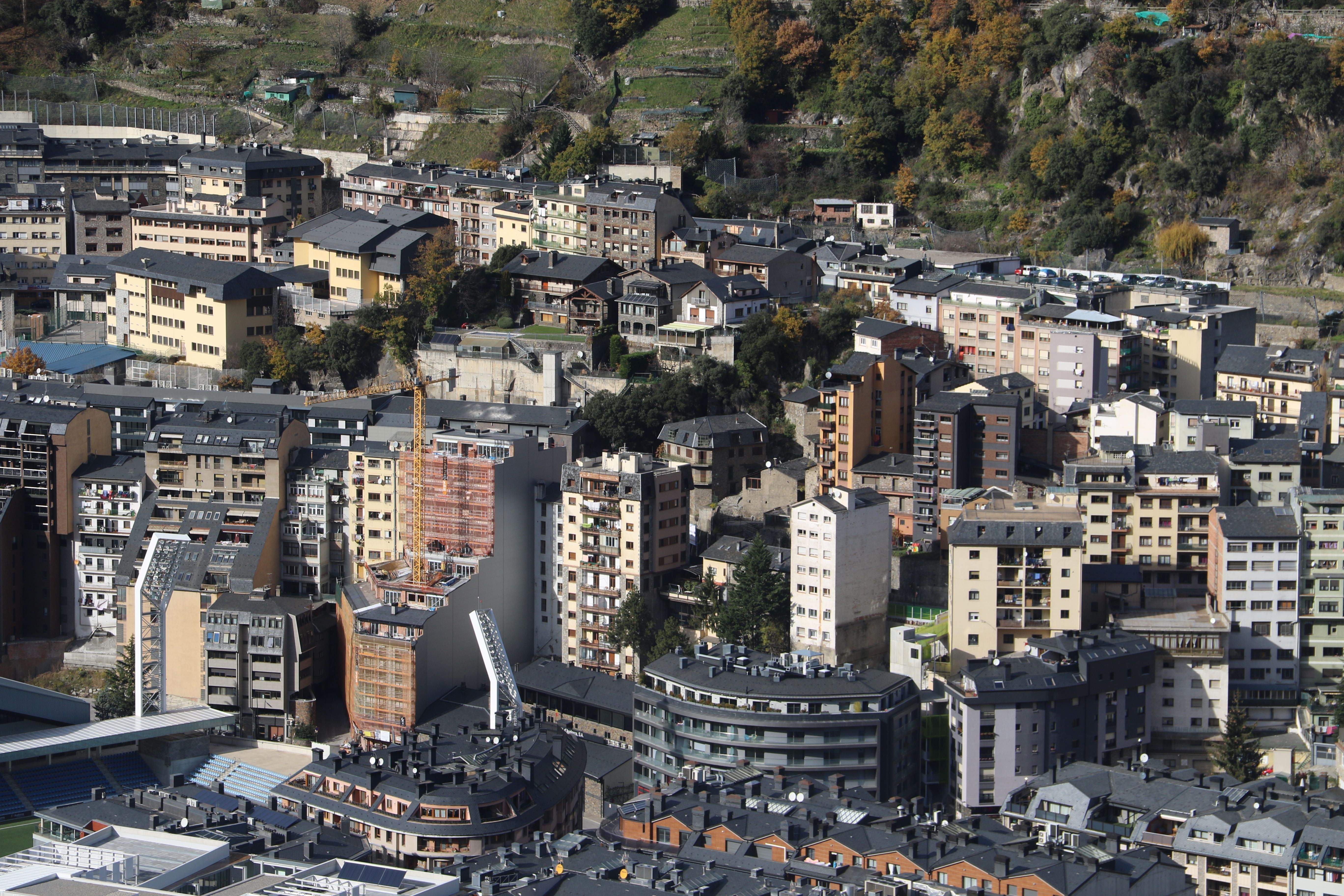 Una vista d'immobles d'Andorra la Vella.