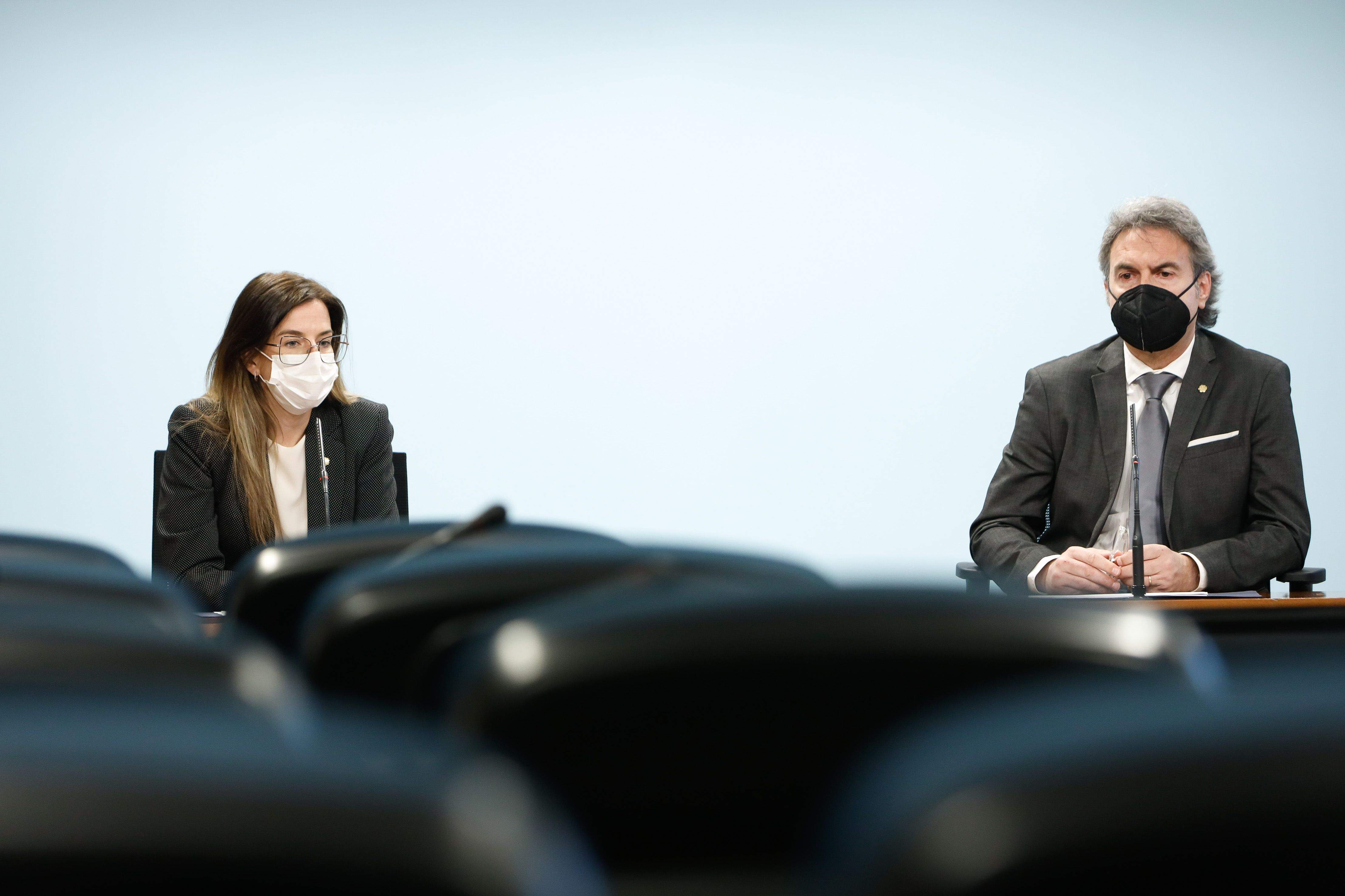 Sílvia Riva i Justo Ruiz.