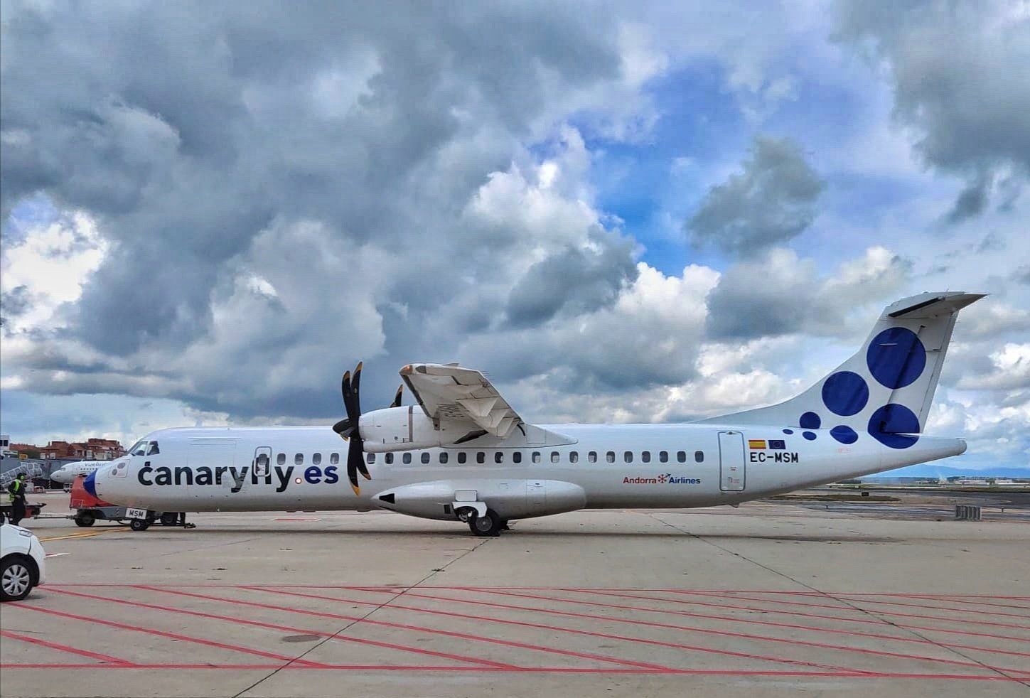 L'ATR 72-500 de Canary Fly noliejat per Andorra Airlines que va volar a Madrid des de la Seu.