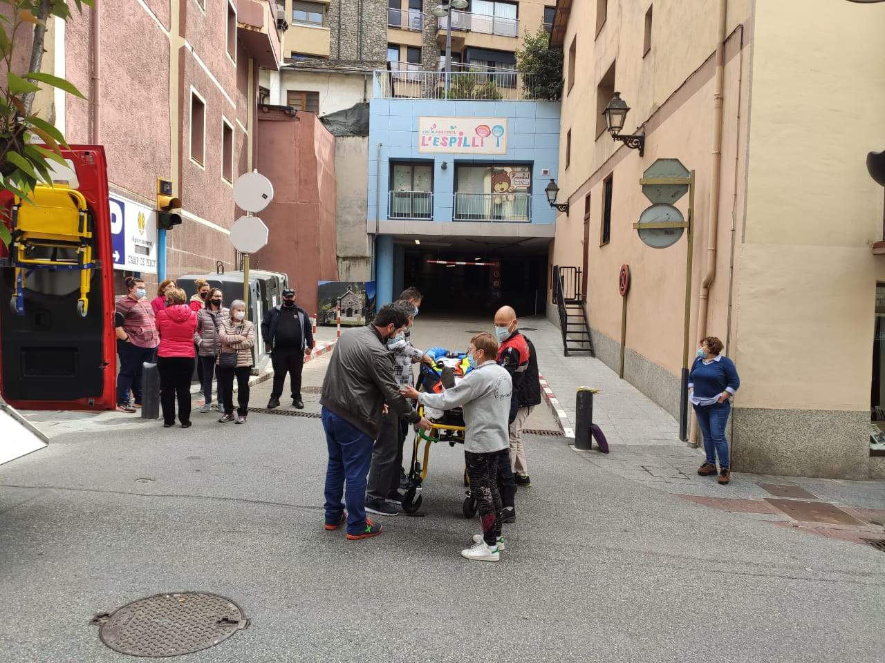 home agredit sant julià La portaveu del Sindicat, Rebeca Bonache.