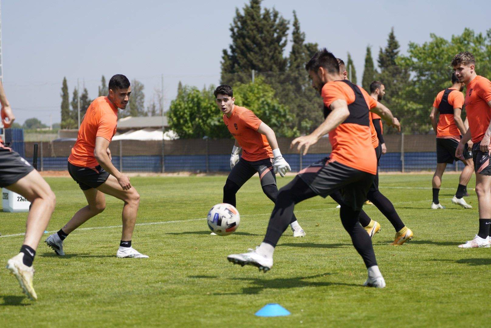 Un instant del darrrer entrenament de l'equip tricolor, a València.