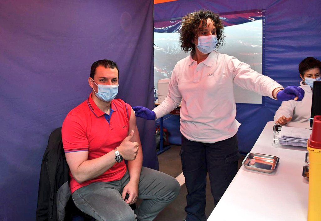 Jordi Gallardo el dissabte 24 d'abril quan va rebre la primera dosi del vaccí.