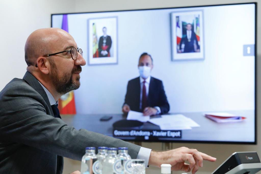 Un moment de la trobada telemàtica entre el president del Consell Europeu, Charles Michel, i el cap de Govern, Xavier Espot.