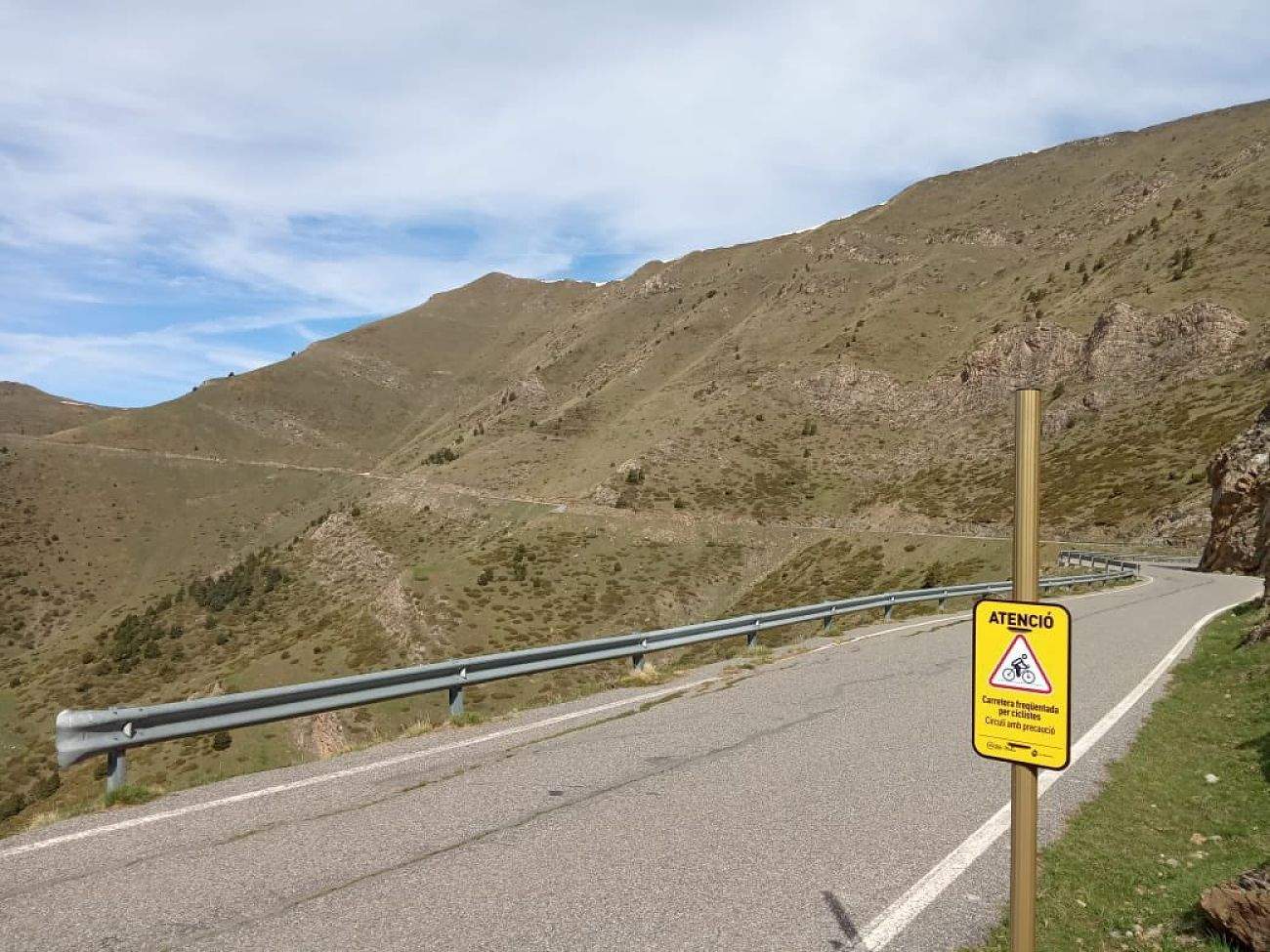 Un dels senyals instal·lats a les carreteres massanenques.