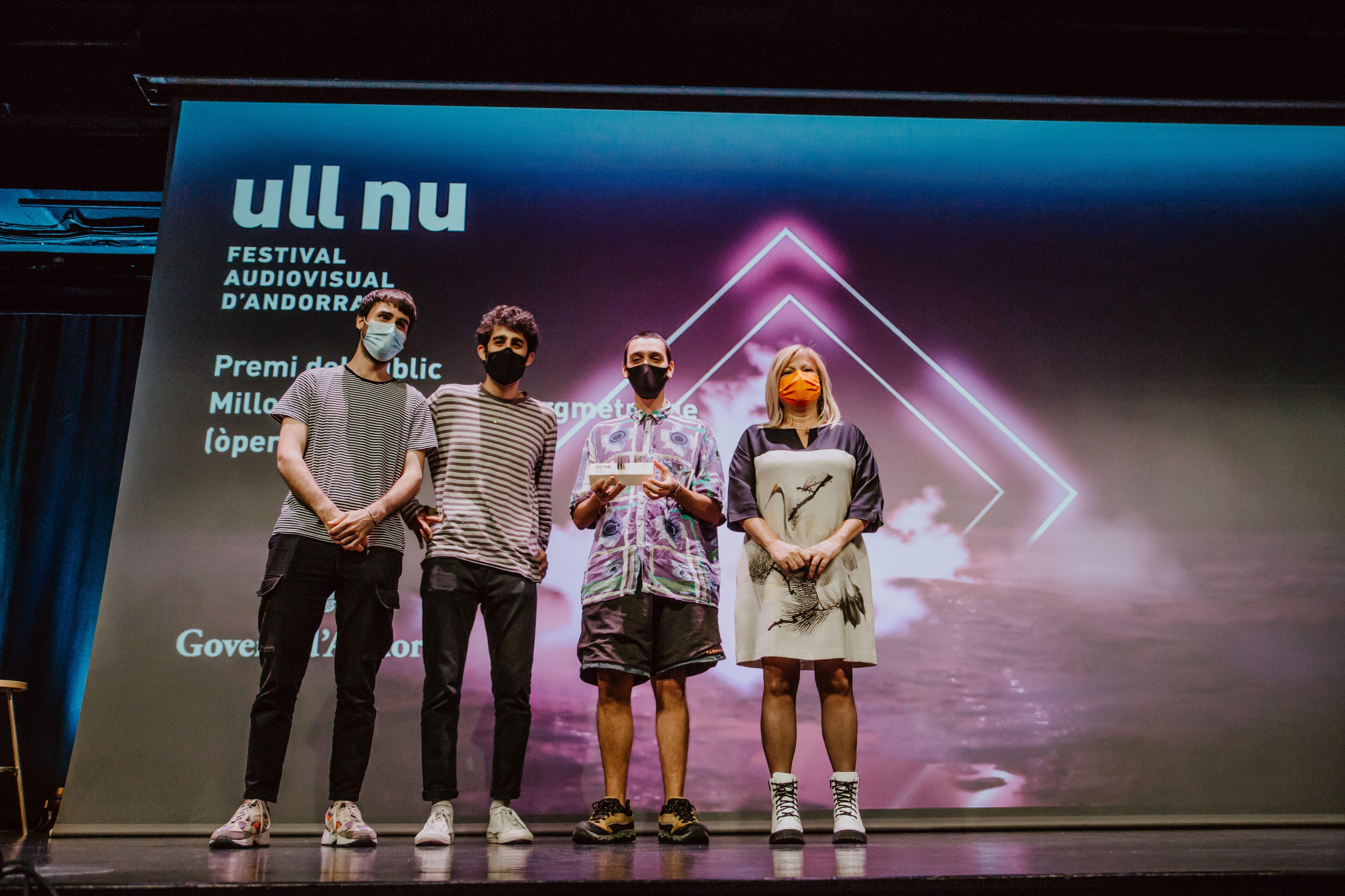 Els guanyadors per l'obra 'Les dues nits d'ahir'