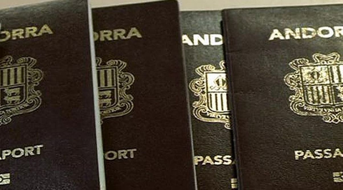 Passaports andorrans. Passaports andorrans.