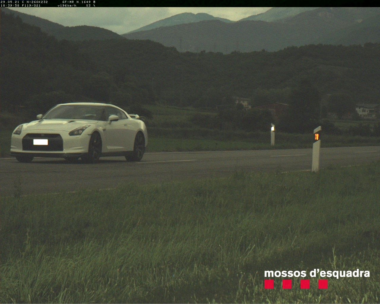 El vehicle fotografiat a 196 kms/hora.