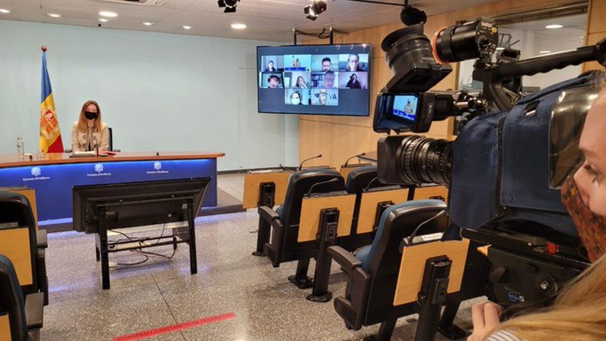 La secretària d'Estat, Helena Mas durant la roda de premsa d'aquest dilluns.