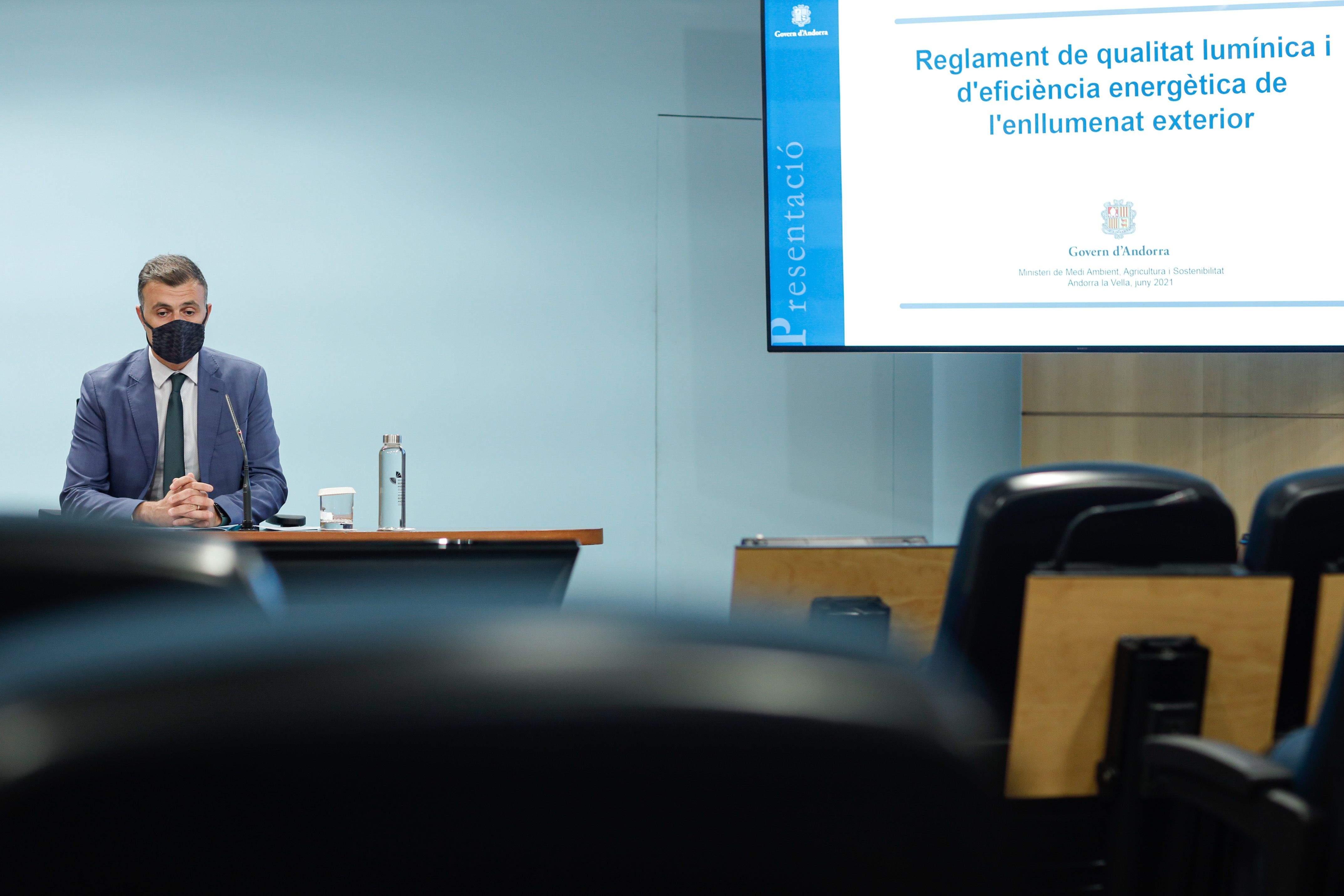 Marc Rossell a la presentació del nou reglament.