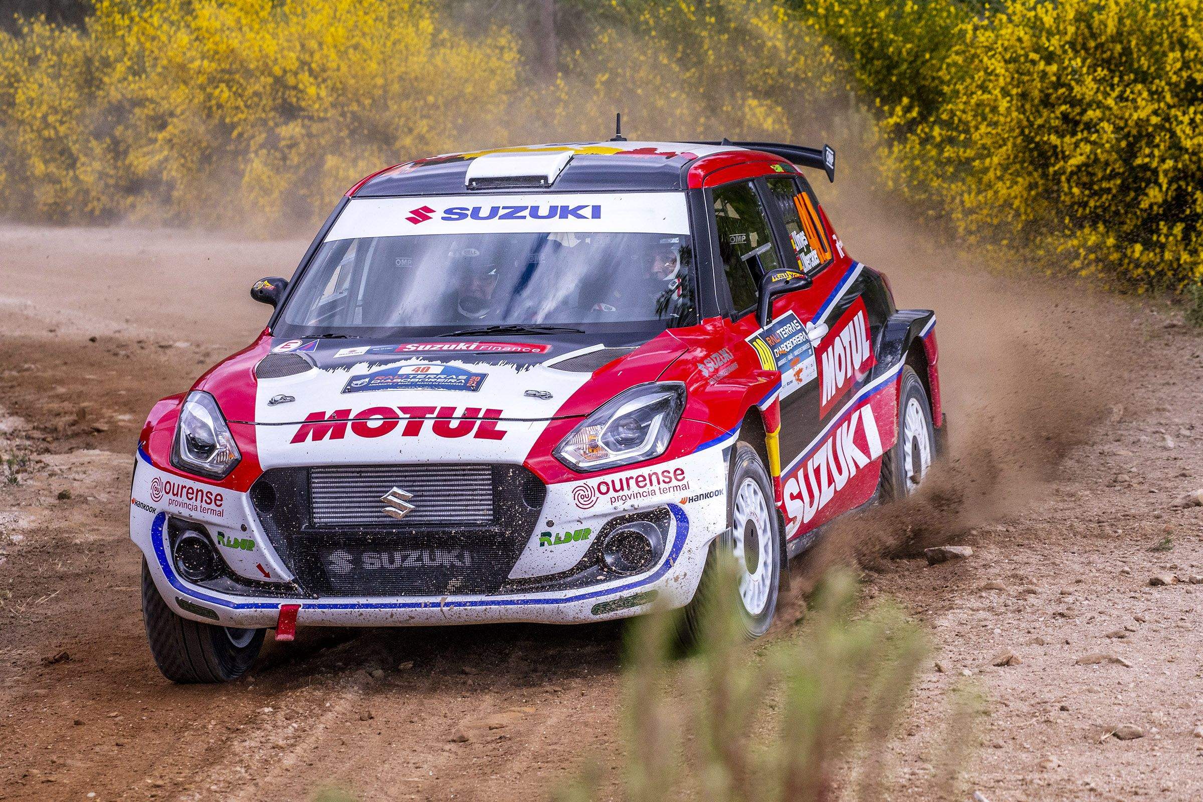 Vinyes-Mercader amb el seu Suzuki.