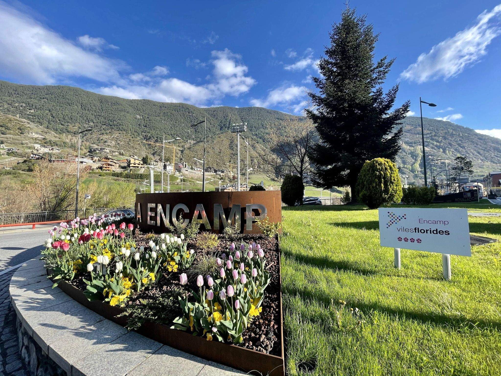 Cartell d'Encamp reconegut com a 'vilaflorida'