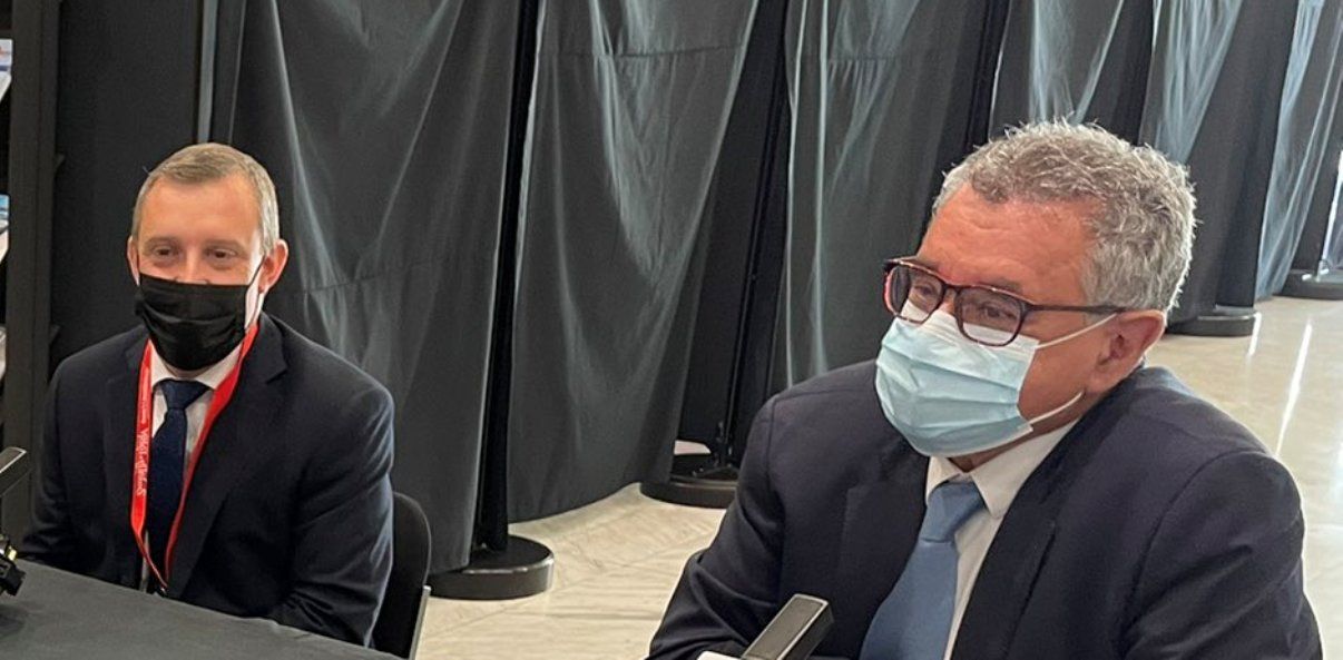 El cònsol Josep Majoral i el director de FEDA, Albert Moles, aquest divendres a Sant Julià de Lòria.