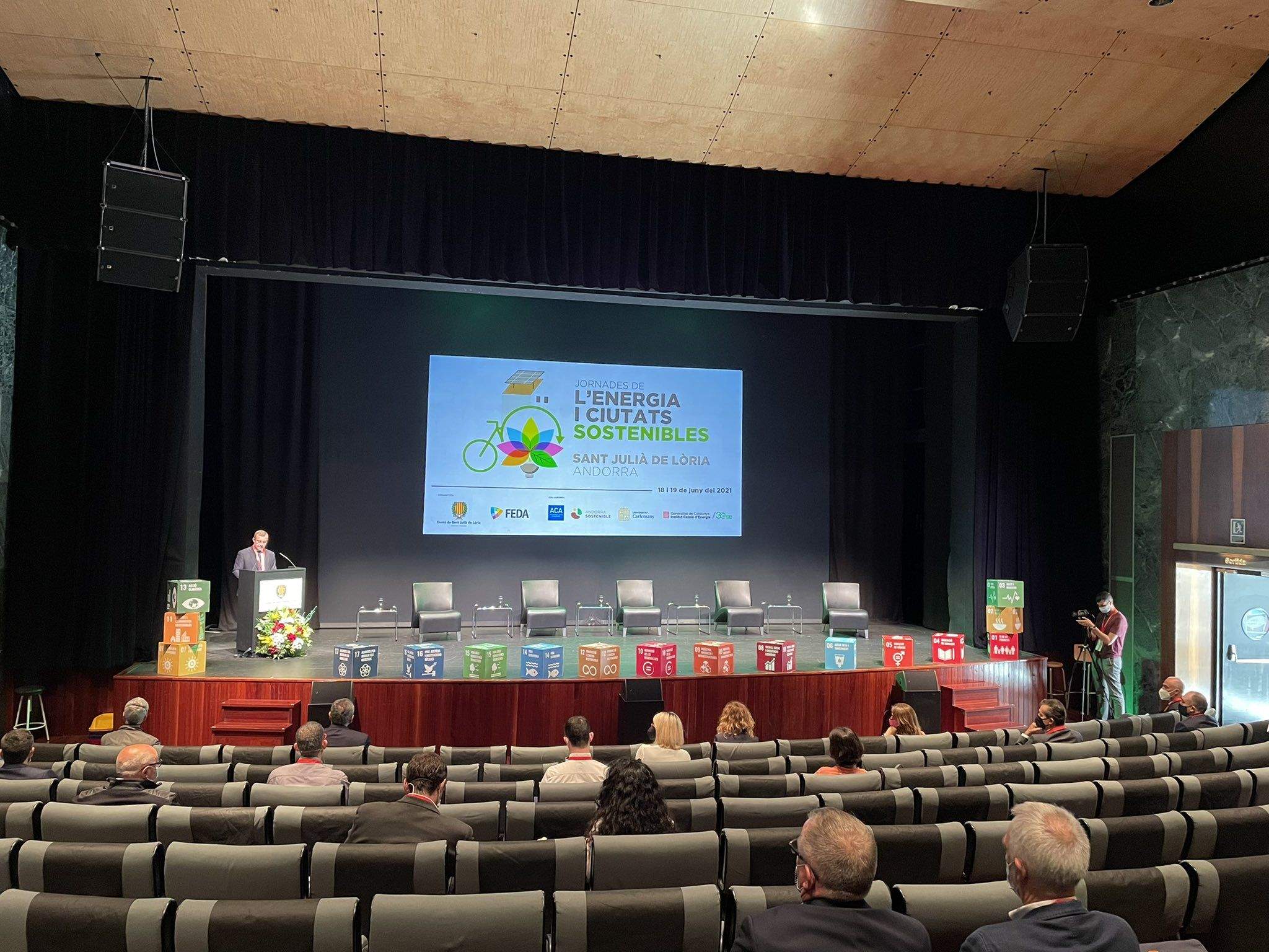 L'Auditori Claror durant una de les conferències de la jornada.