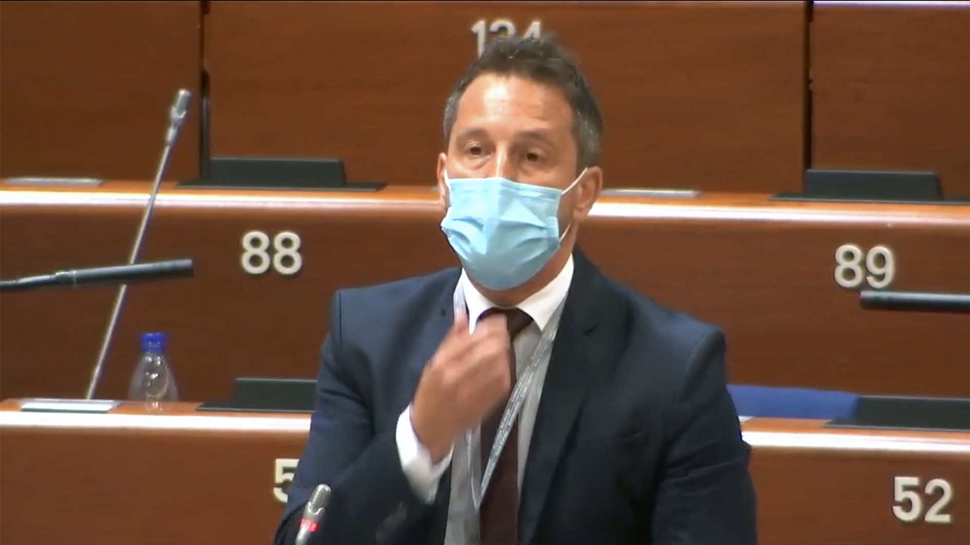 Pere López durant la seva al·locució davant l'Assemblea Parlamentària del Consell d'Europa.