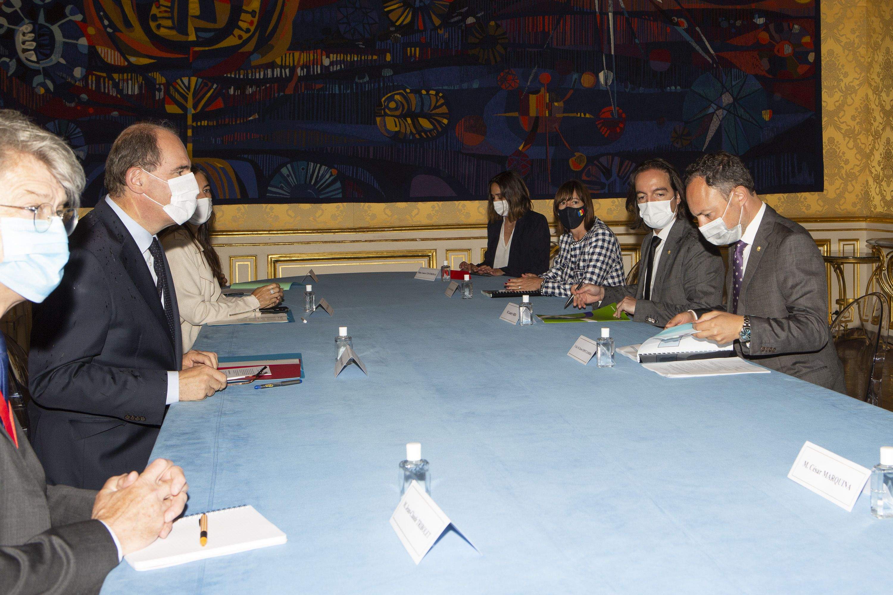 Un instant de la reunió entre les delegacions de França i Andorra.