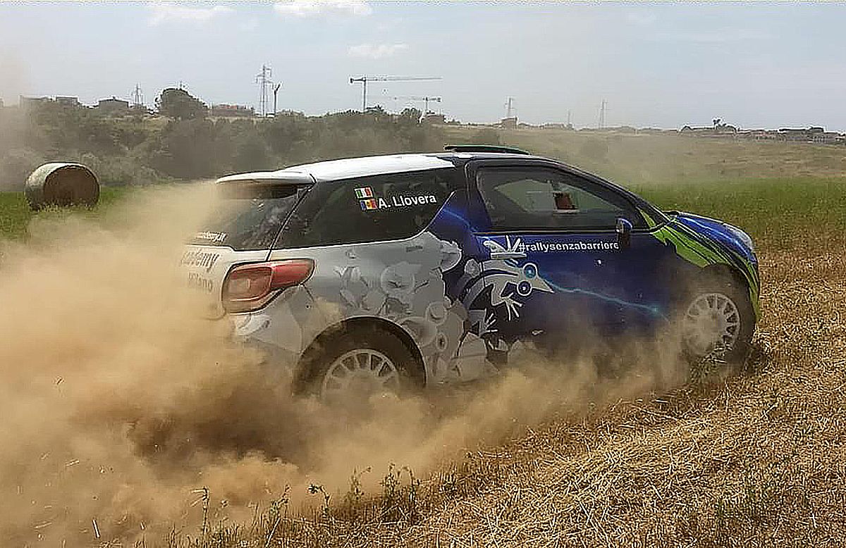 Llovera-'Leites' en acció.