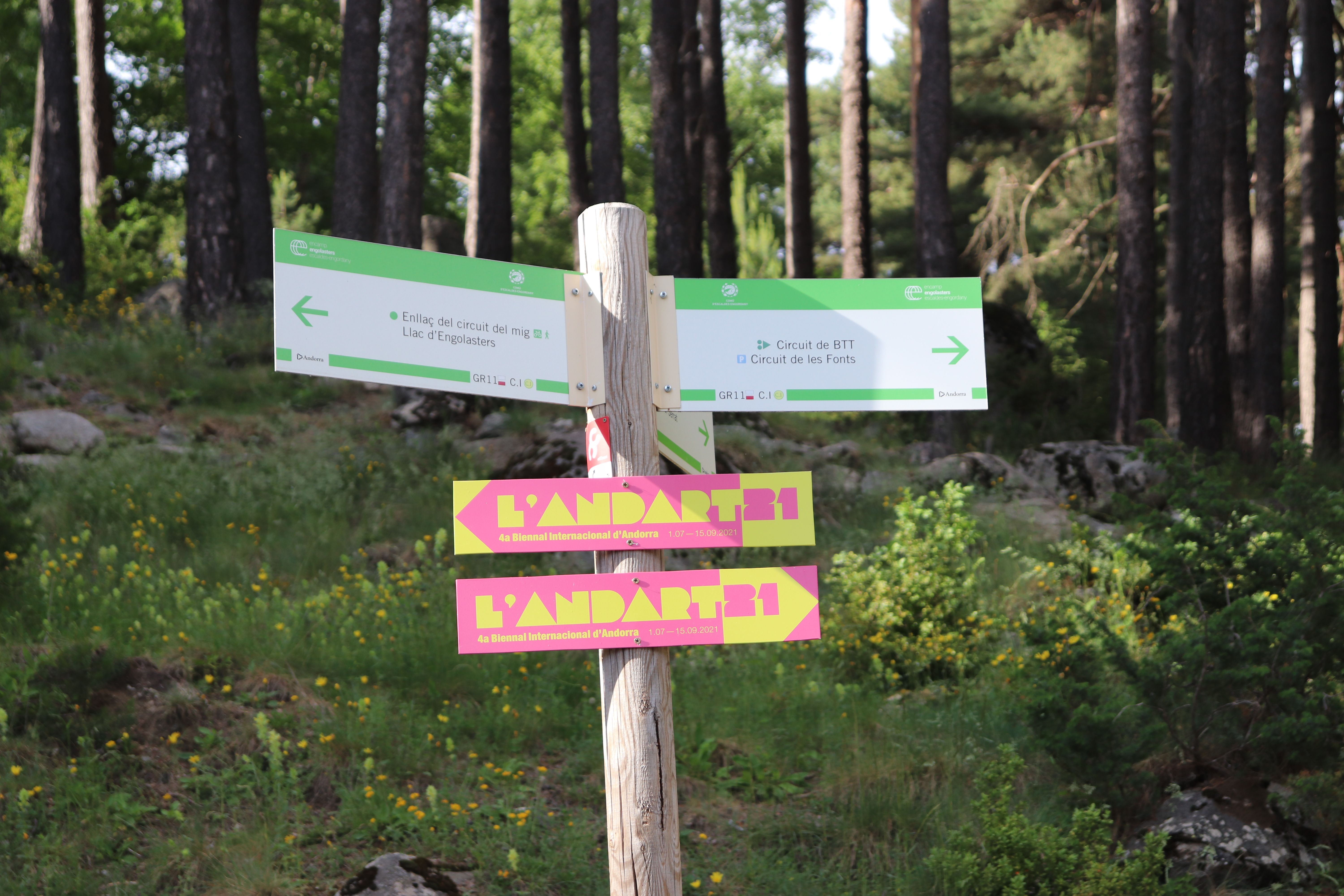 Cartell d'indicació de L'Andart