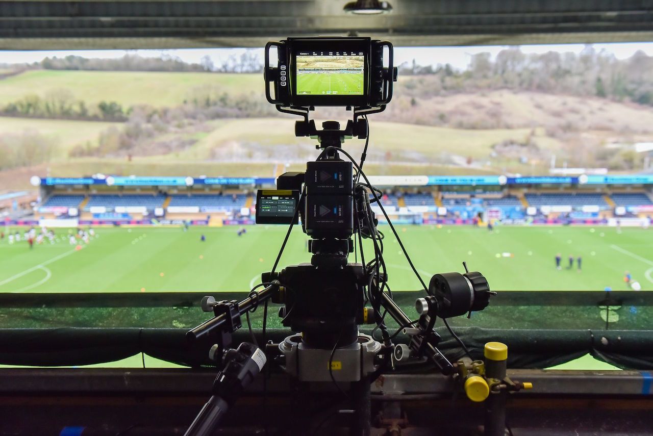 Ara per ara, és una incògnita saber qui retransmetrà els partits de Primera RFEF. Ara per ara, és una incògnita saber qui retransmetrà els partits de Primera RFEF.