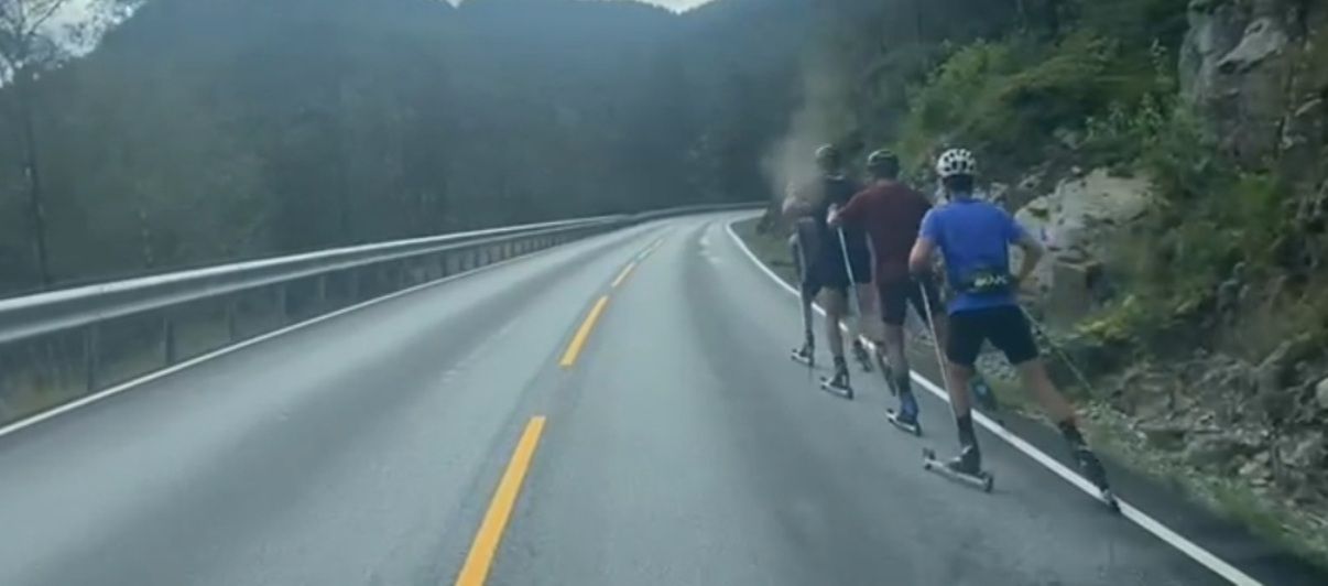 Components de l'equip en una de les proves.