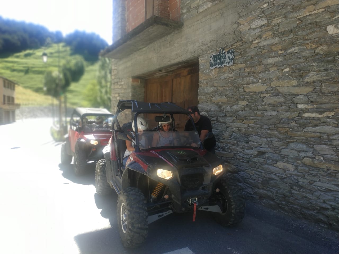 Dos buggies en una imatge d'arxiu.