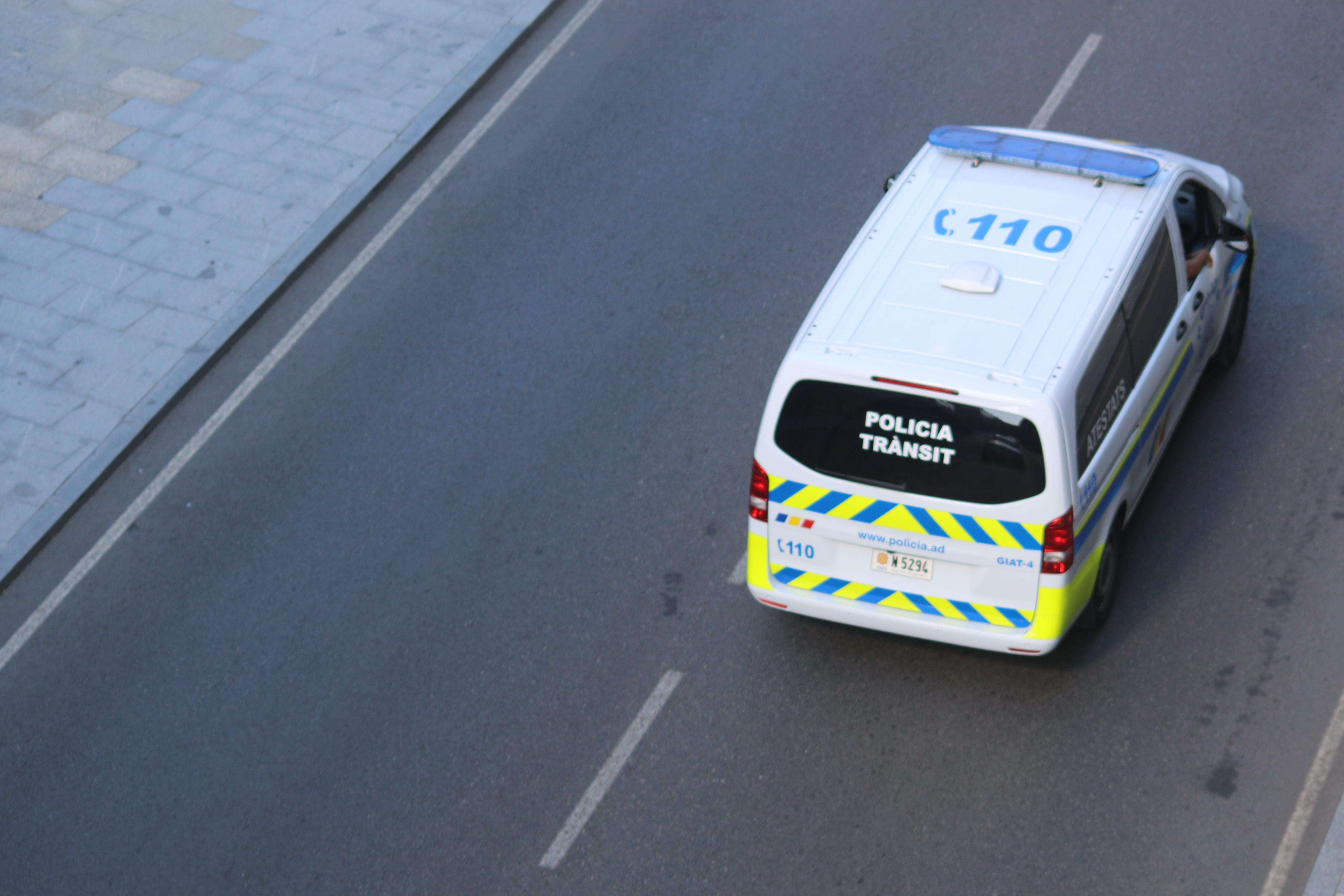 Un vehicle d'atestats.