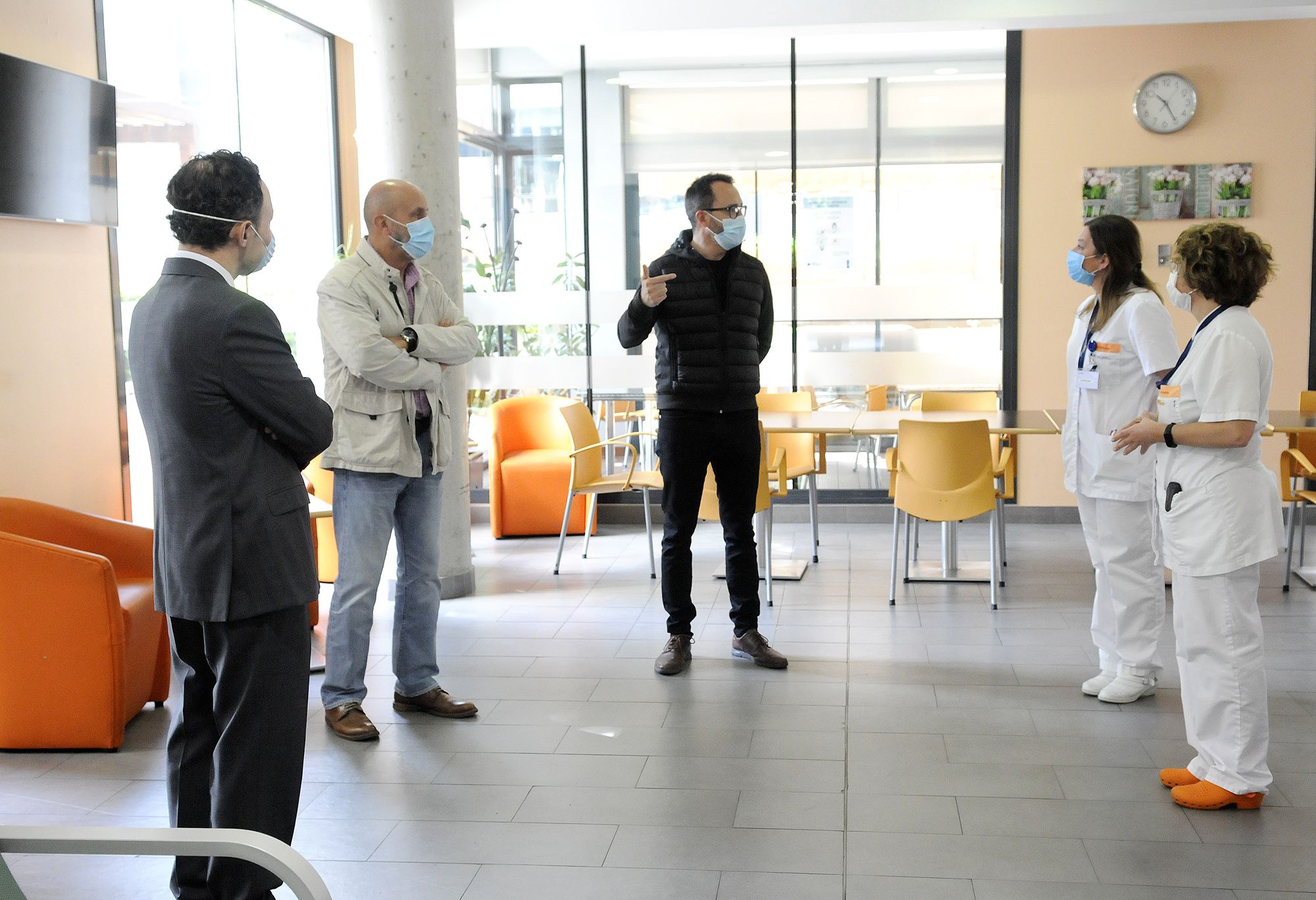 Visita del cap de Govern, i els ministres de Salut i Afers Socials al Cedre el maig de l'any passat, quan la primera onada remetia una mica.