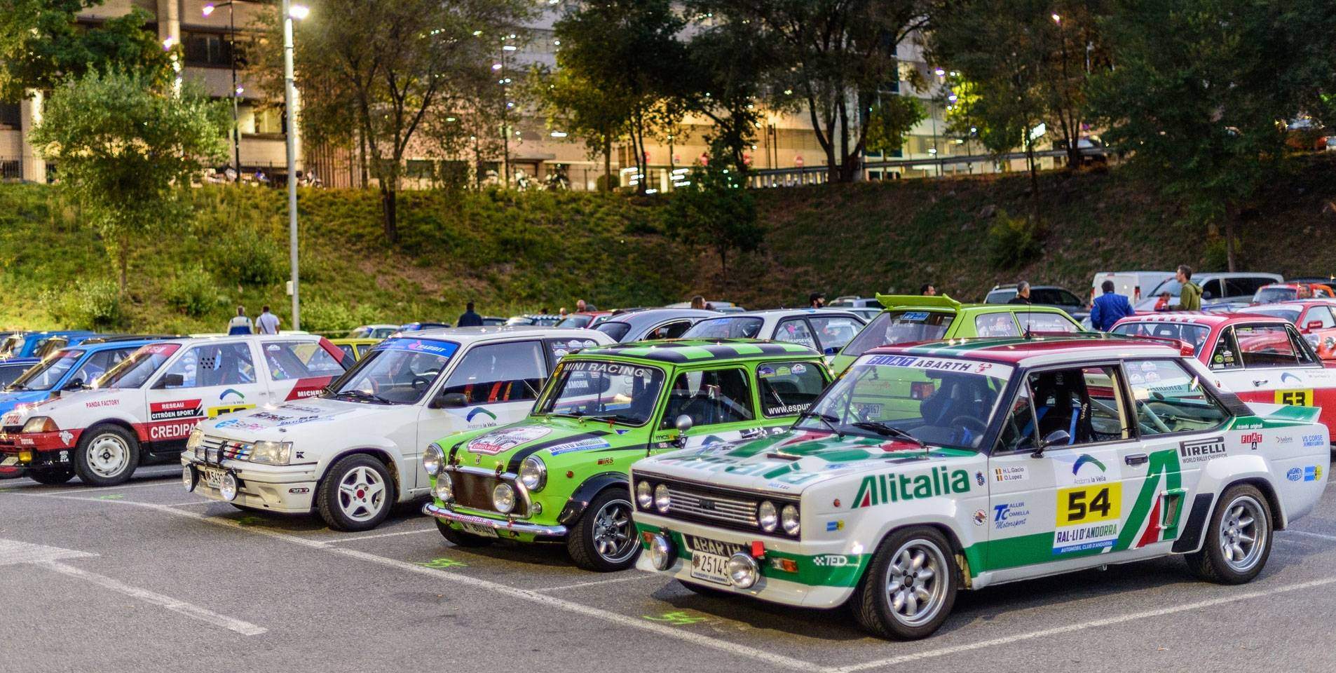 Vehicles participants en l'edició 2019.