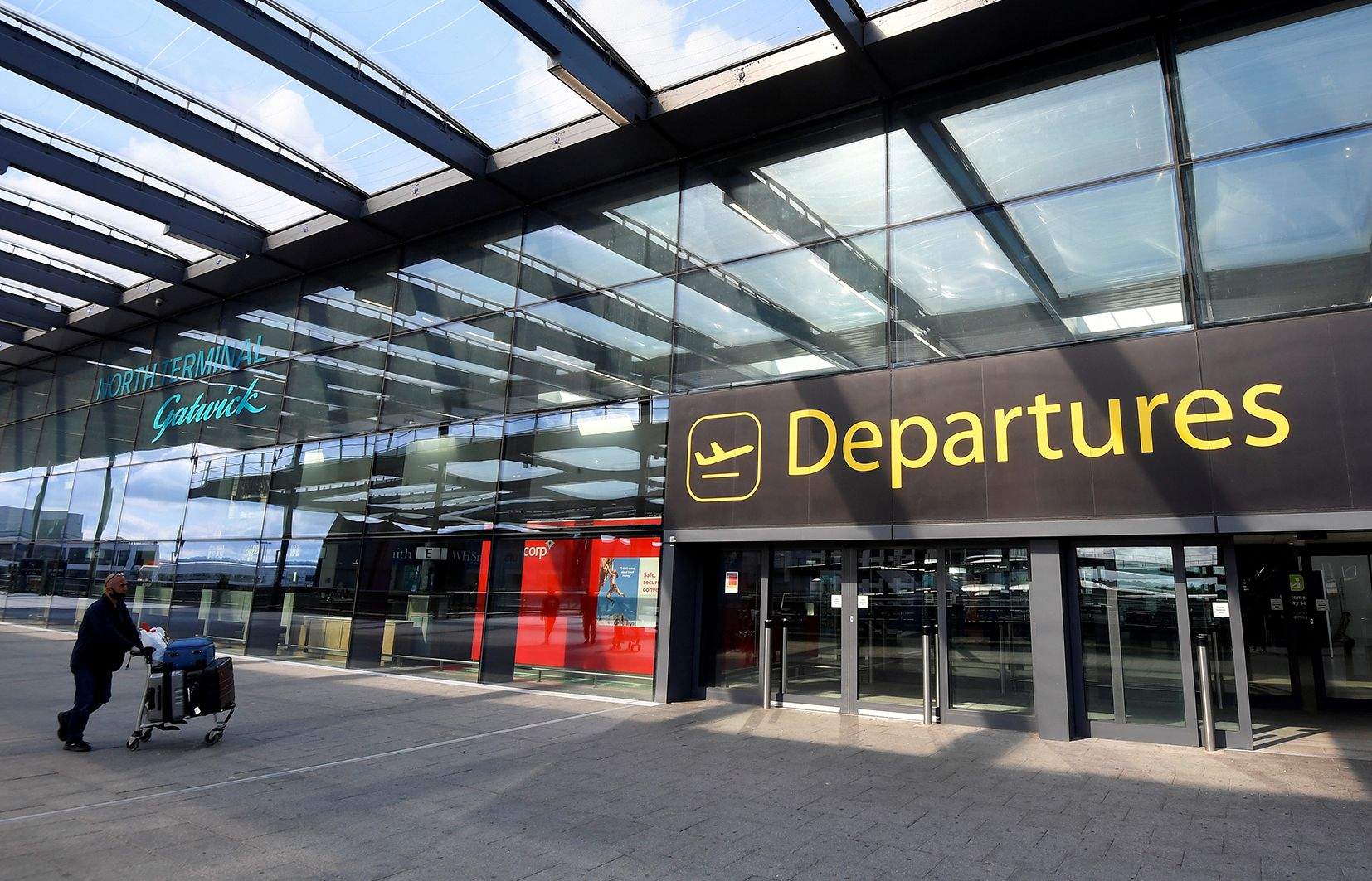 La terminal de sortides de l'aeroport de Gatwick.
