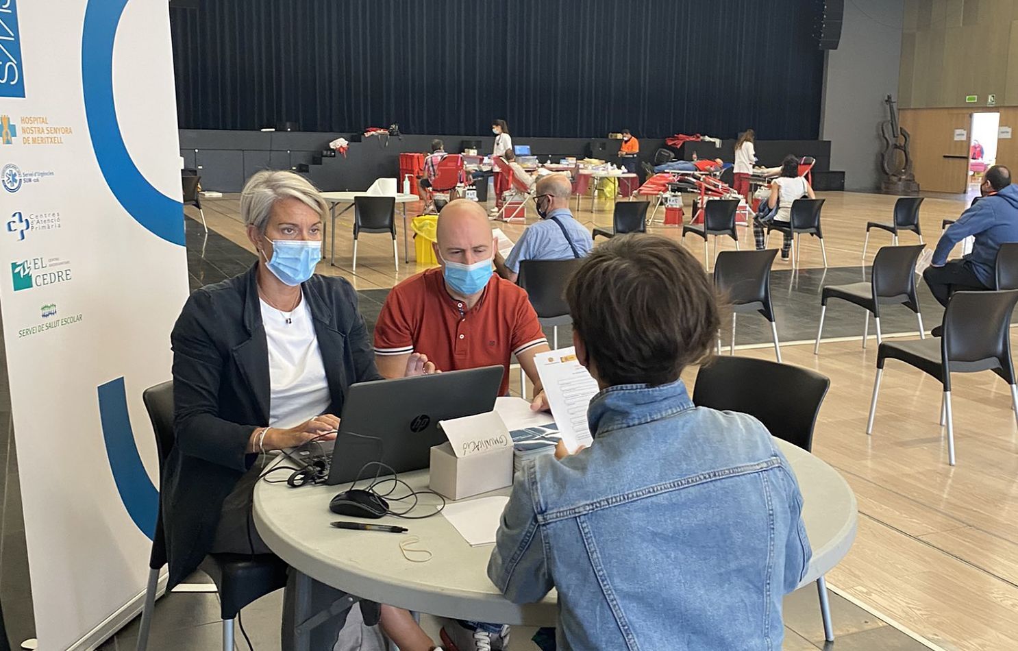 La campanya de donació al Prat del Roure.