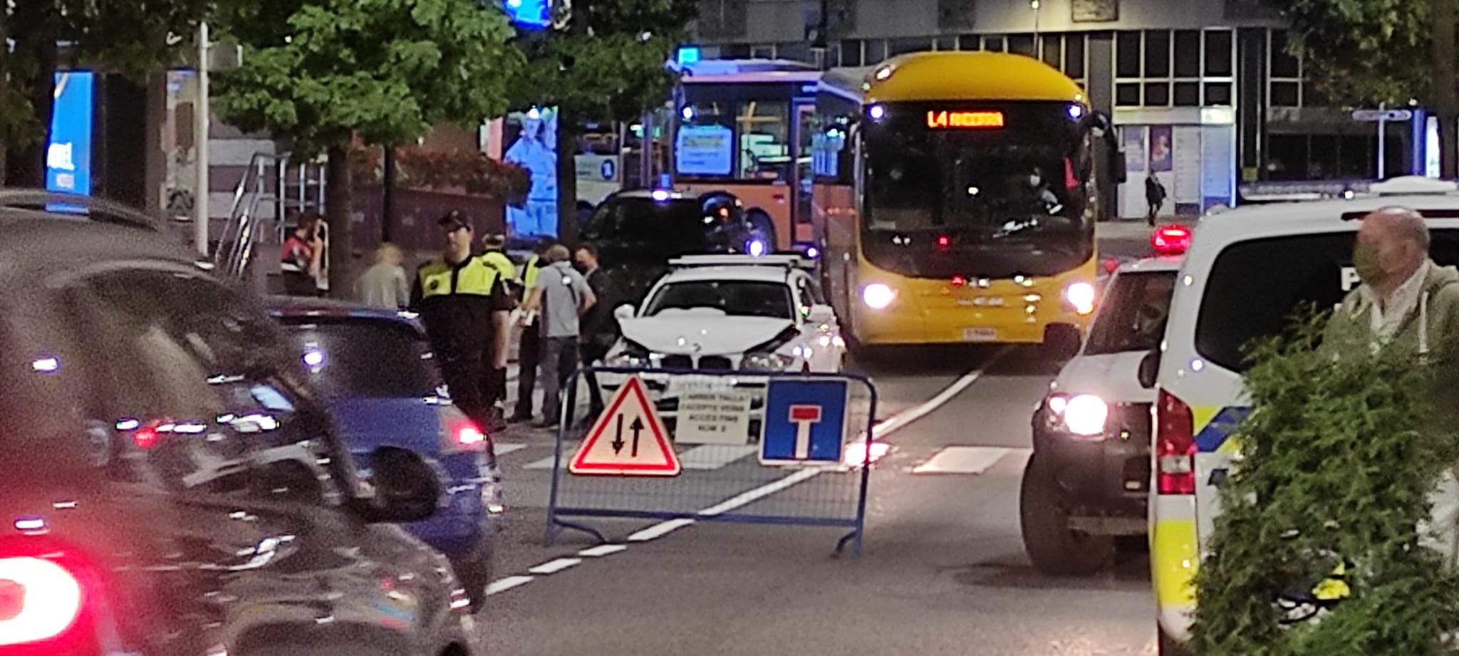 El xoc ha alterat la circulació durant una estona.