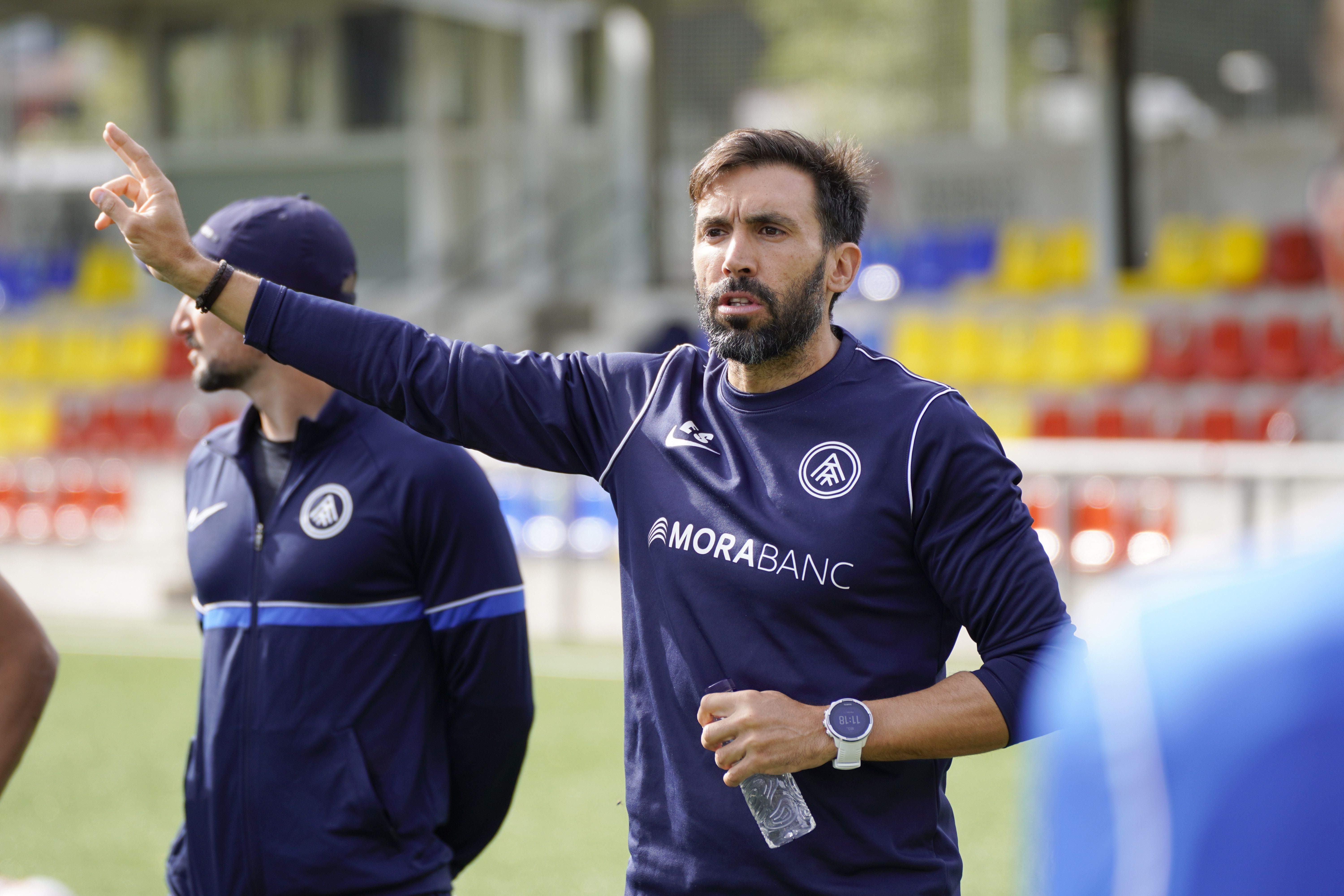 Eder Sarabia, durant un entrenament.