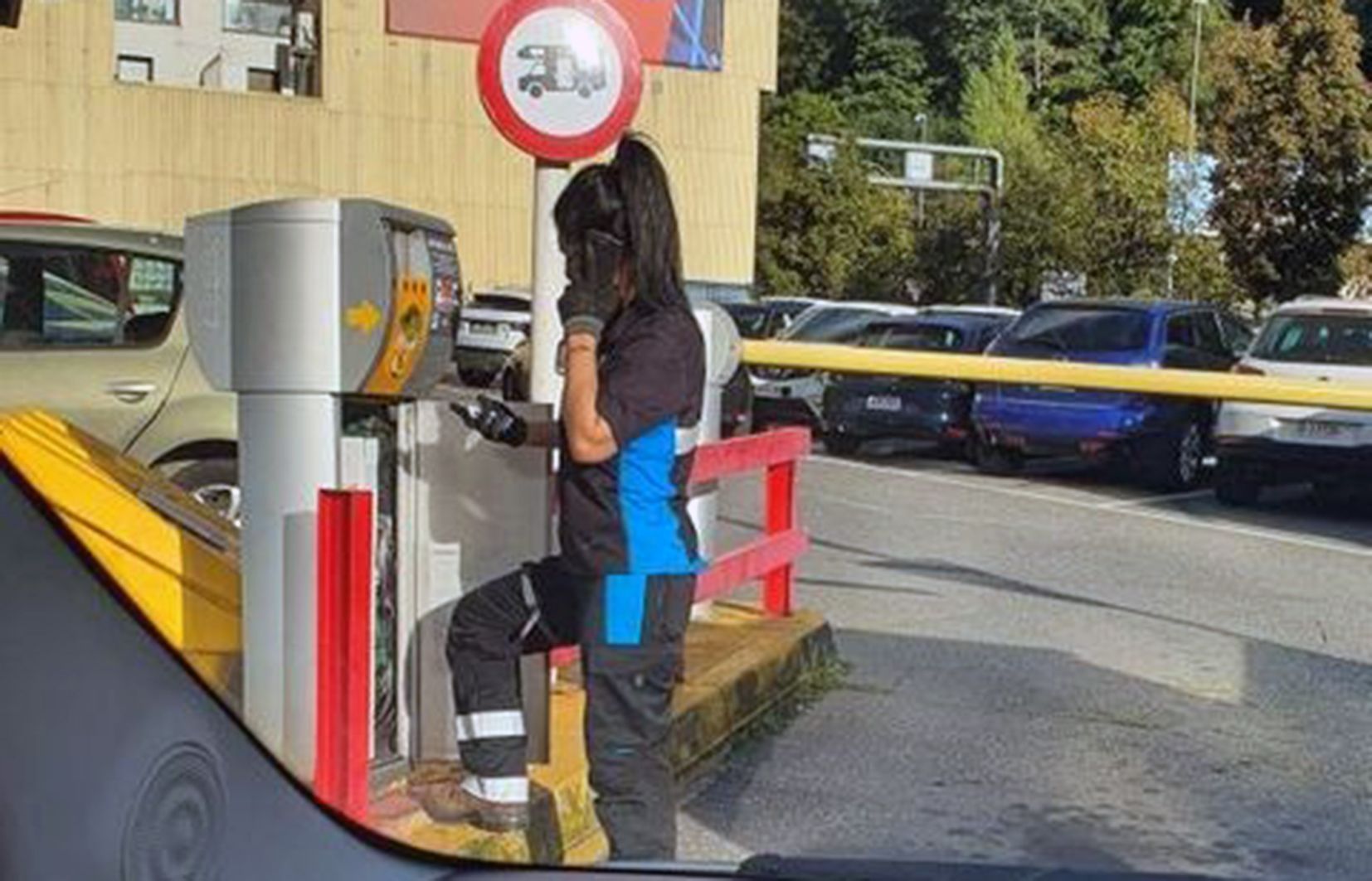 Intentant buscar una solució al problema,