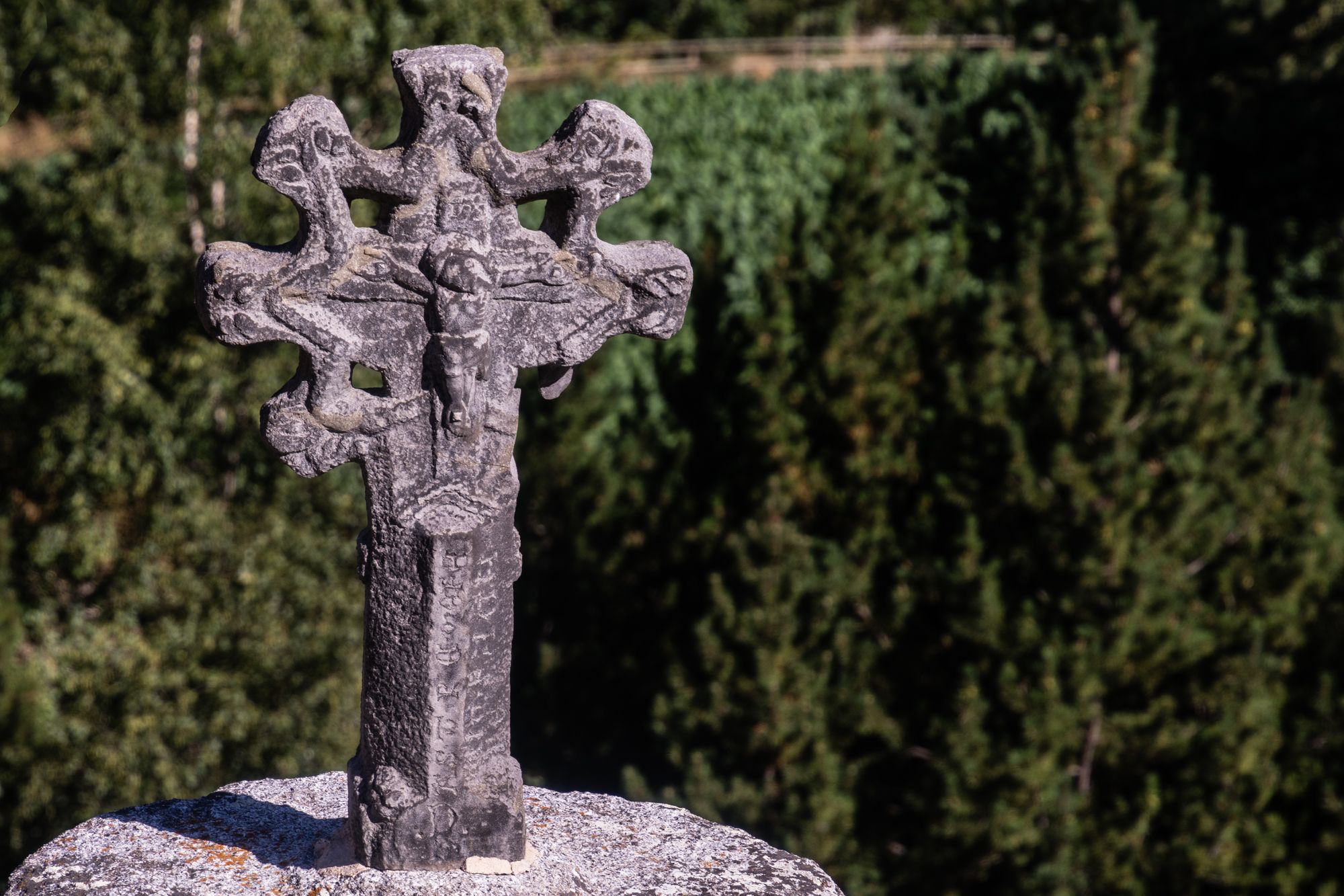 Una imatge de la Creu dels Set Braços.