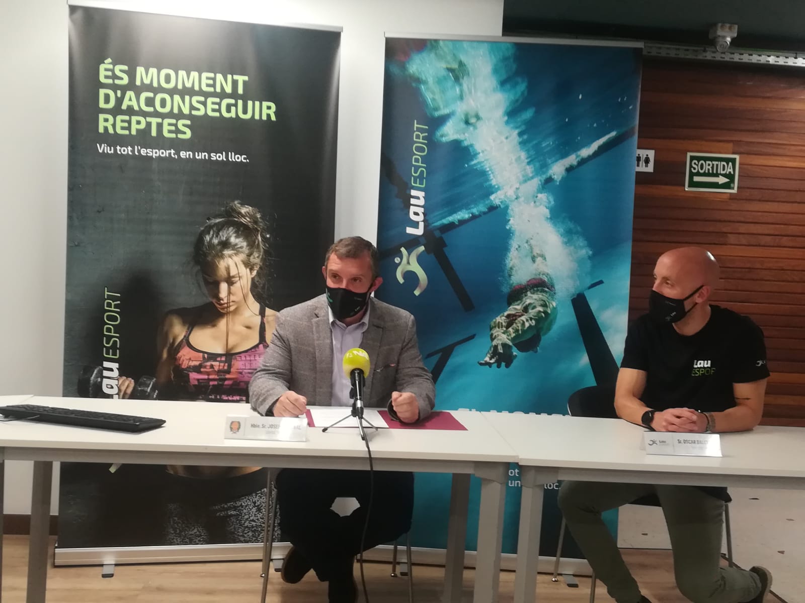 Majoral i Balcells durant la roda de premsa.