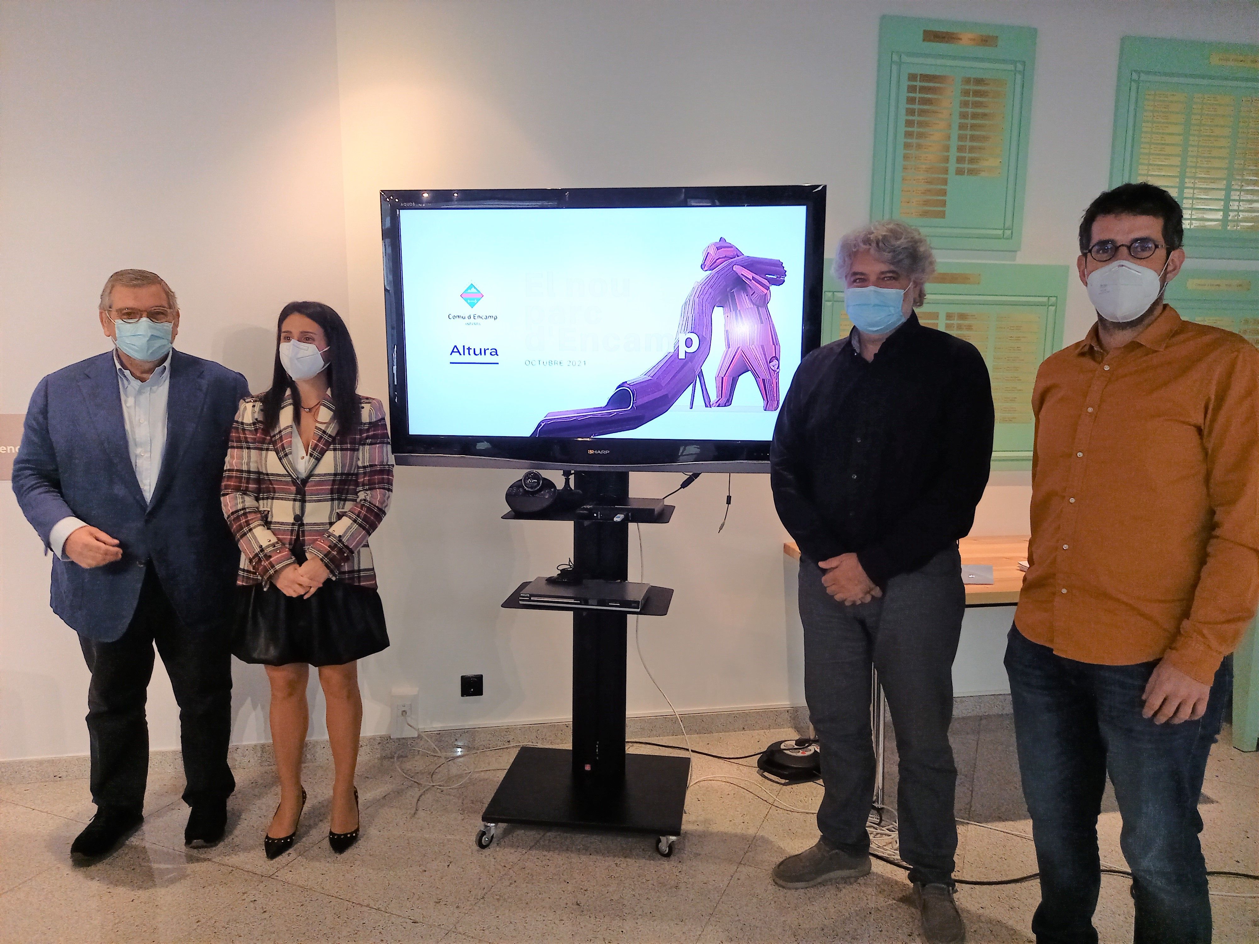 Els cònsols i els arquitectes responsables del projecte.