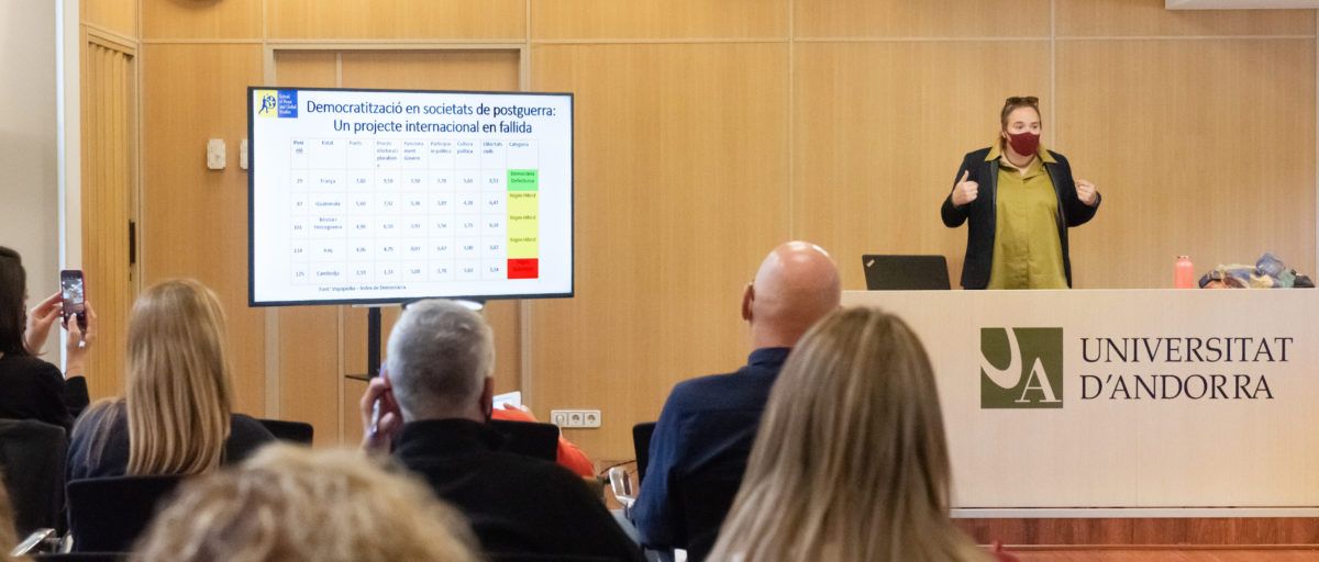 Èlia Susanna ha ofert una conferència sobre l'Afganistan.